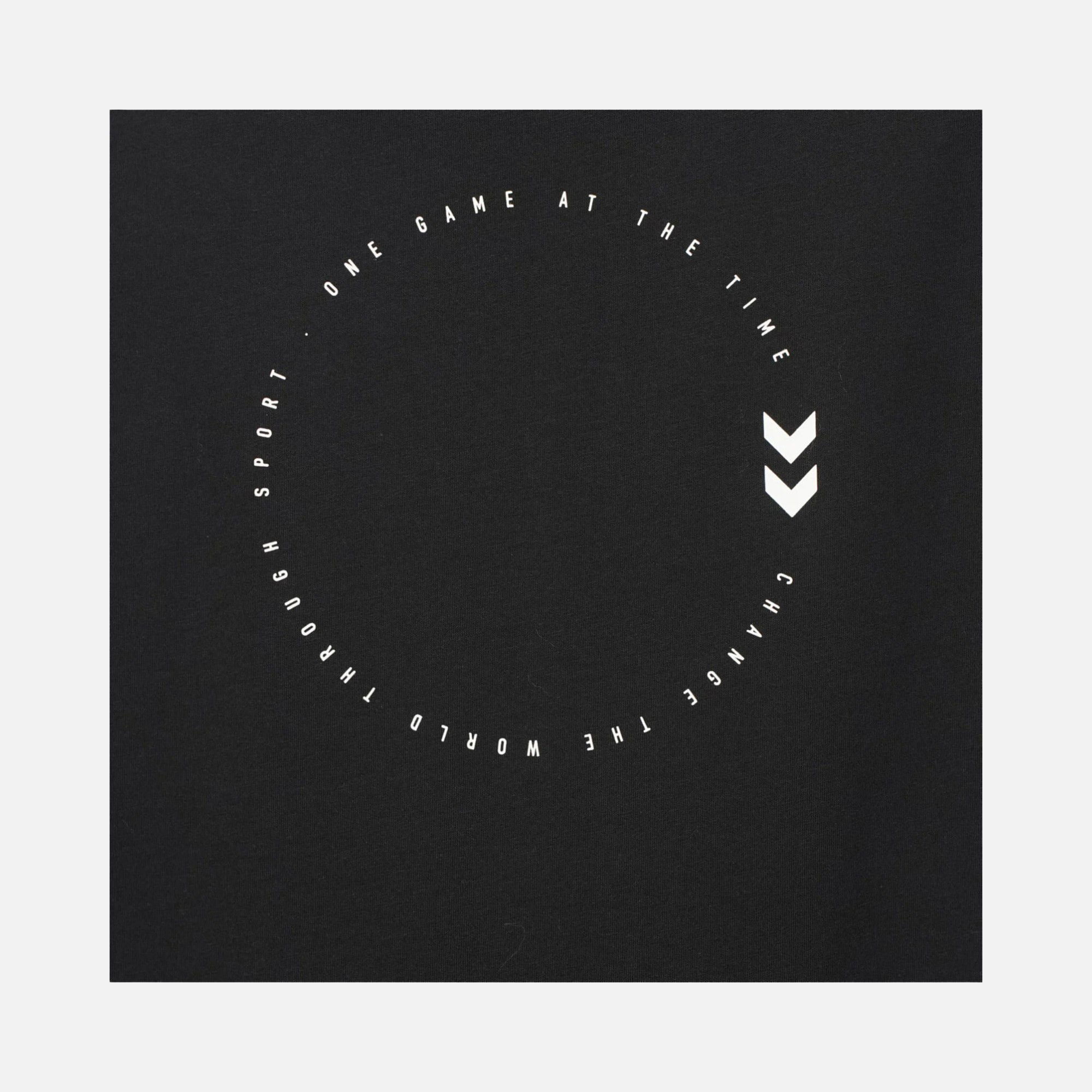 Hummel Sportswear Shura Oversizet Logo Short-Sleeve Kadın Tişört