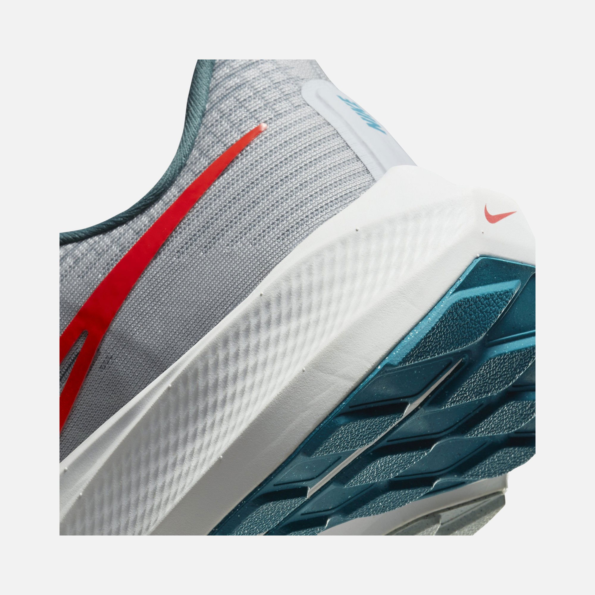 Nike Air Zoom Pegasus 39 Road Running Erkek Spor Ayakkabı