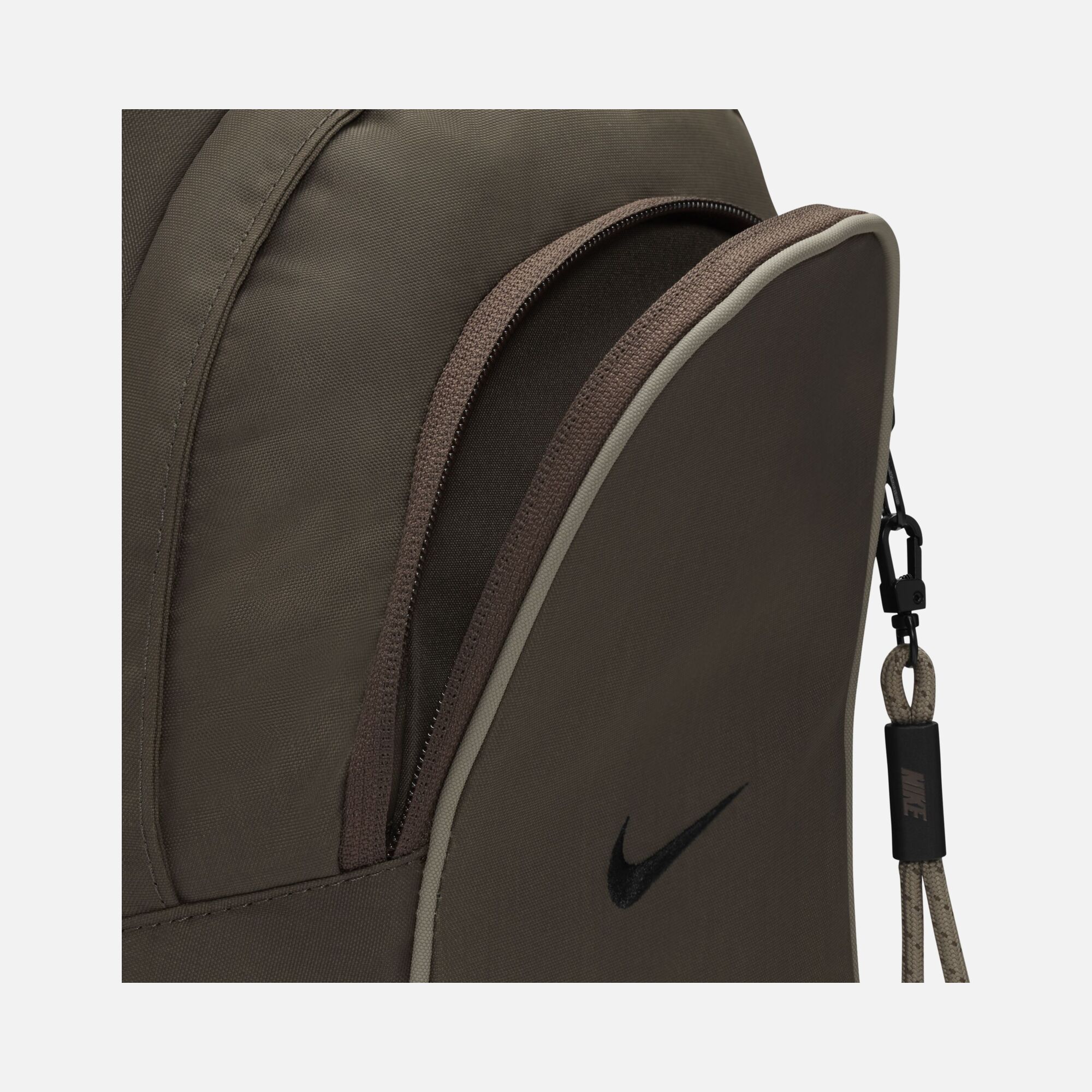 Nike Sportswear Essentials (8 L) Unisex Sırt Çantası