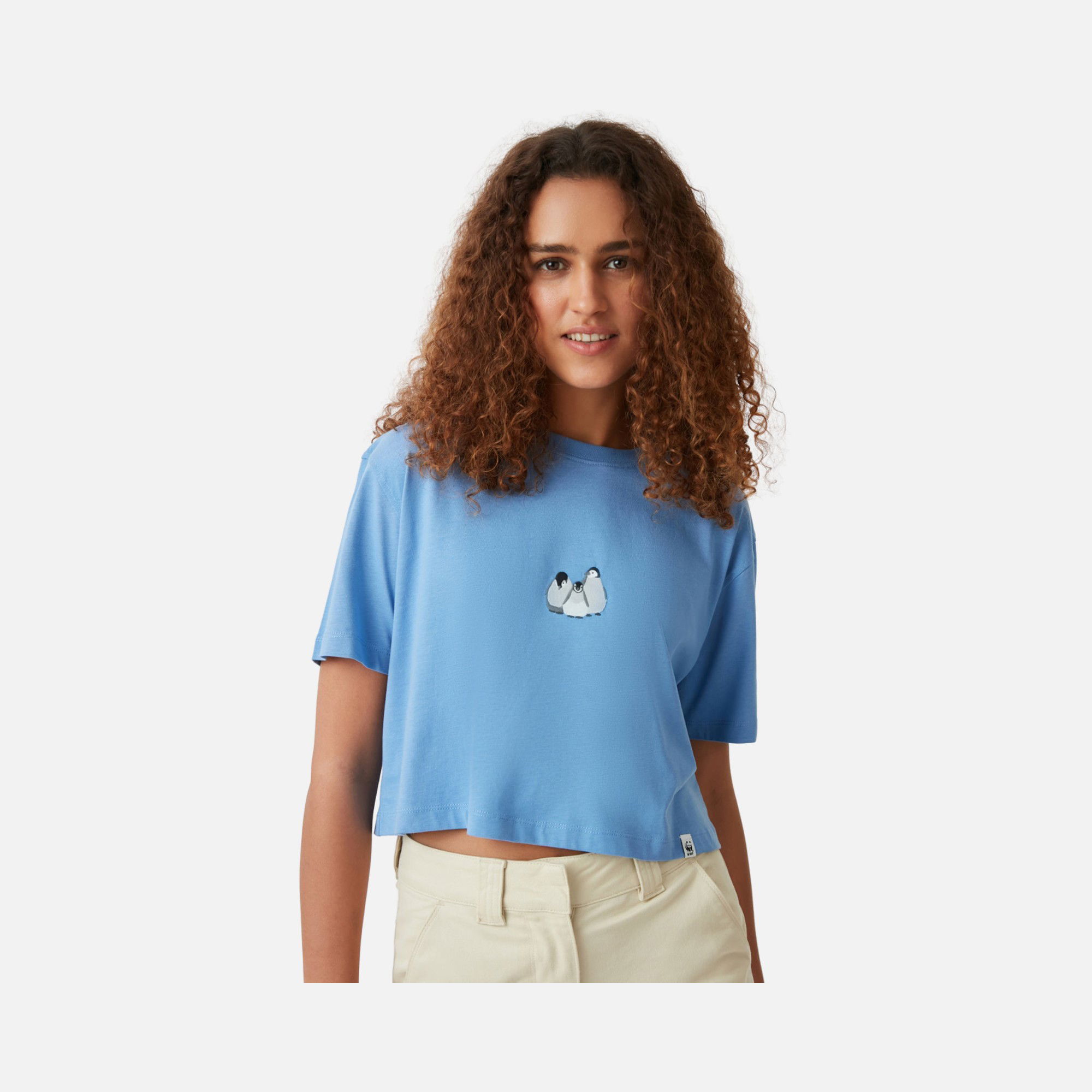 WWF Sportswear Yavru İmparator Penguen Embroidered Crop Short-Sleeve Kadın Tişört