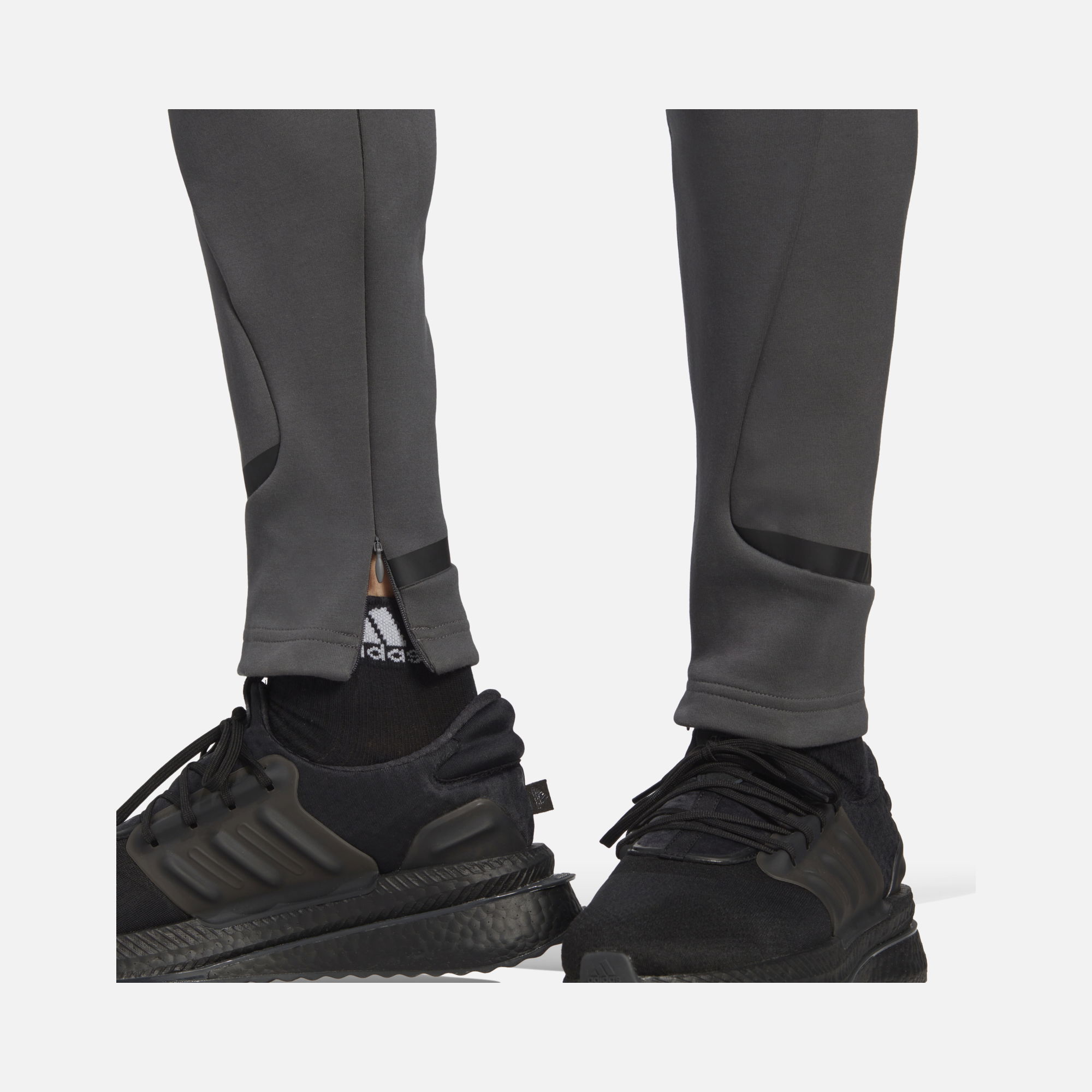 adidas Sportswear Designed for Gameday Zippered-Leg Erkek Eşofman Altı