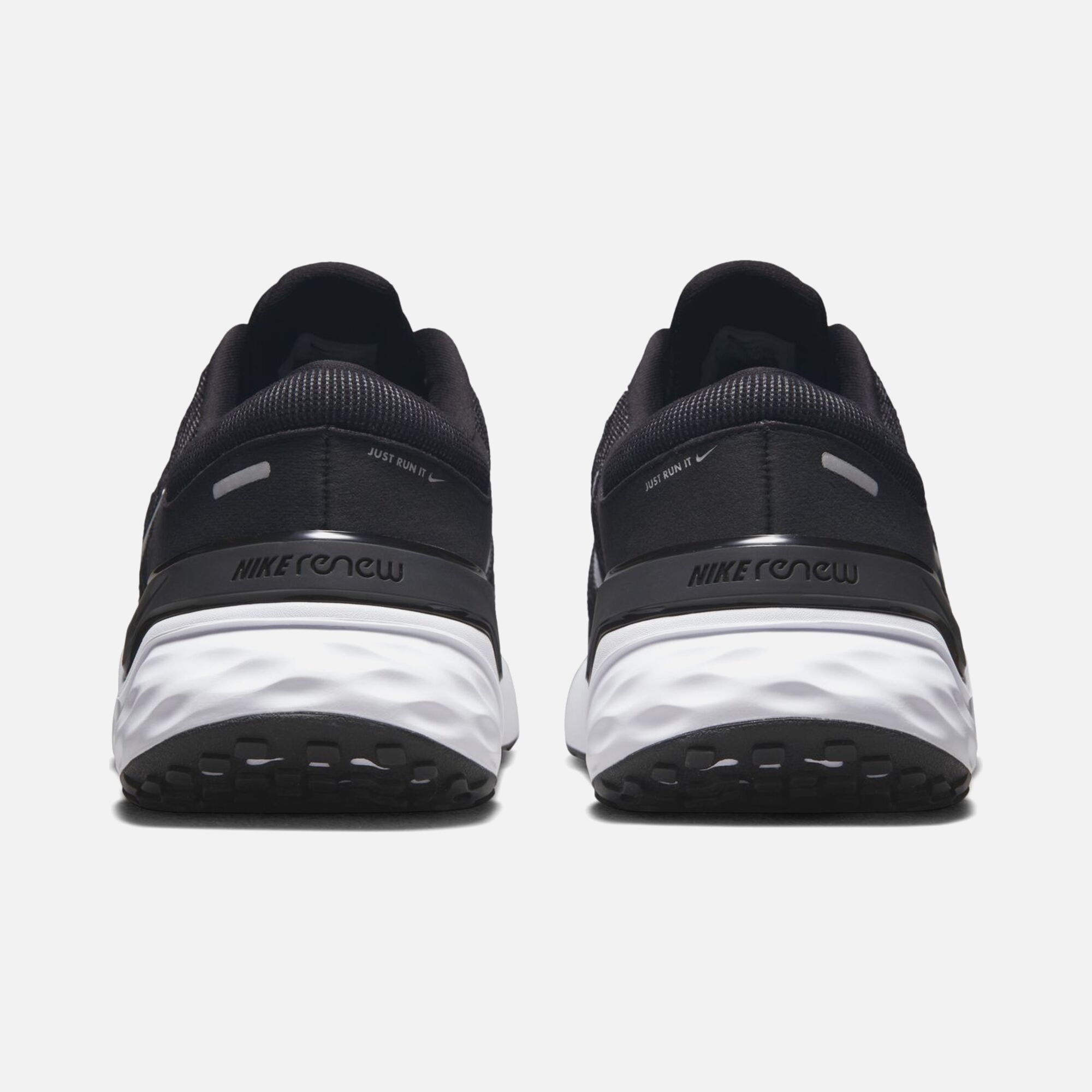 Nike Renew Run 4 Road Running Erkek Spor Ayakkabı