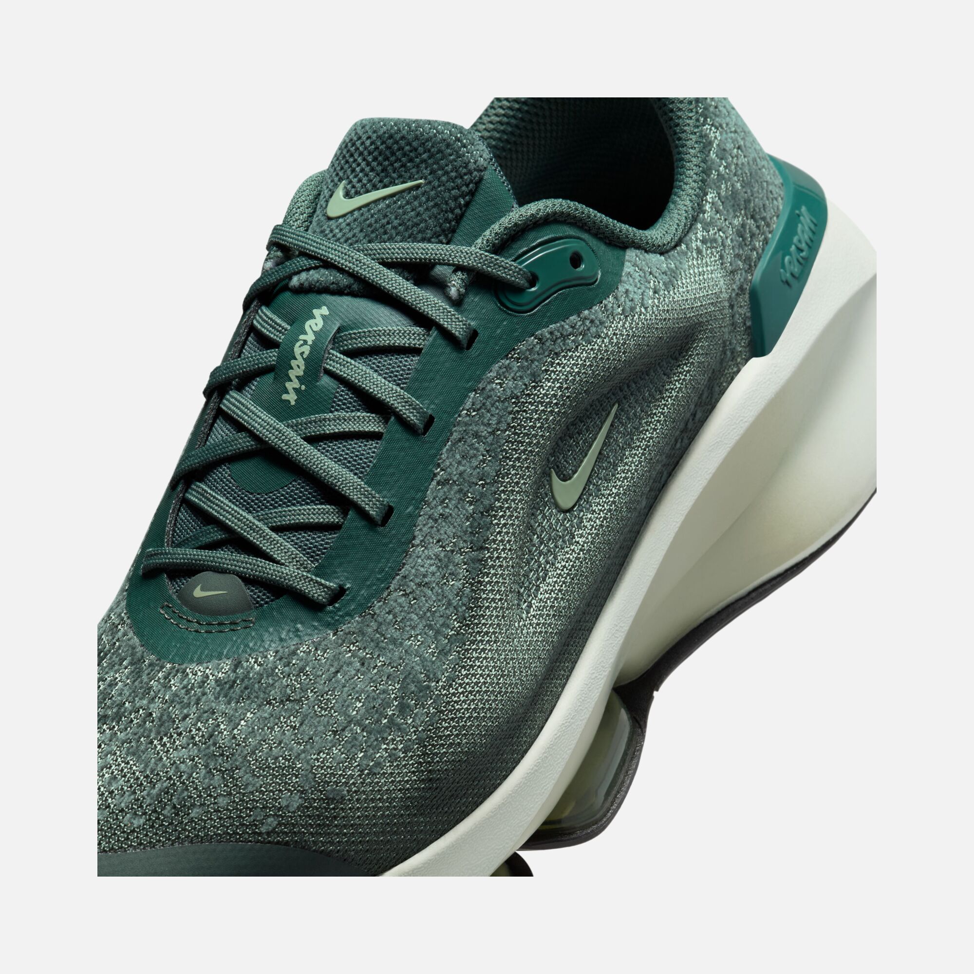 Nike Versair Workout Training Kadın Spor Ayakkabı