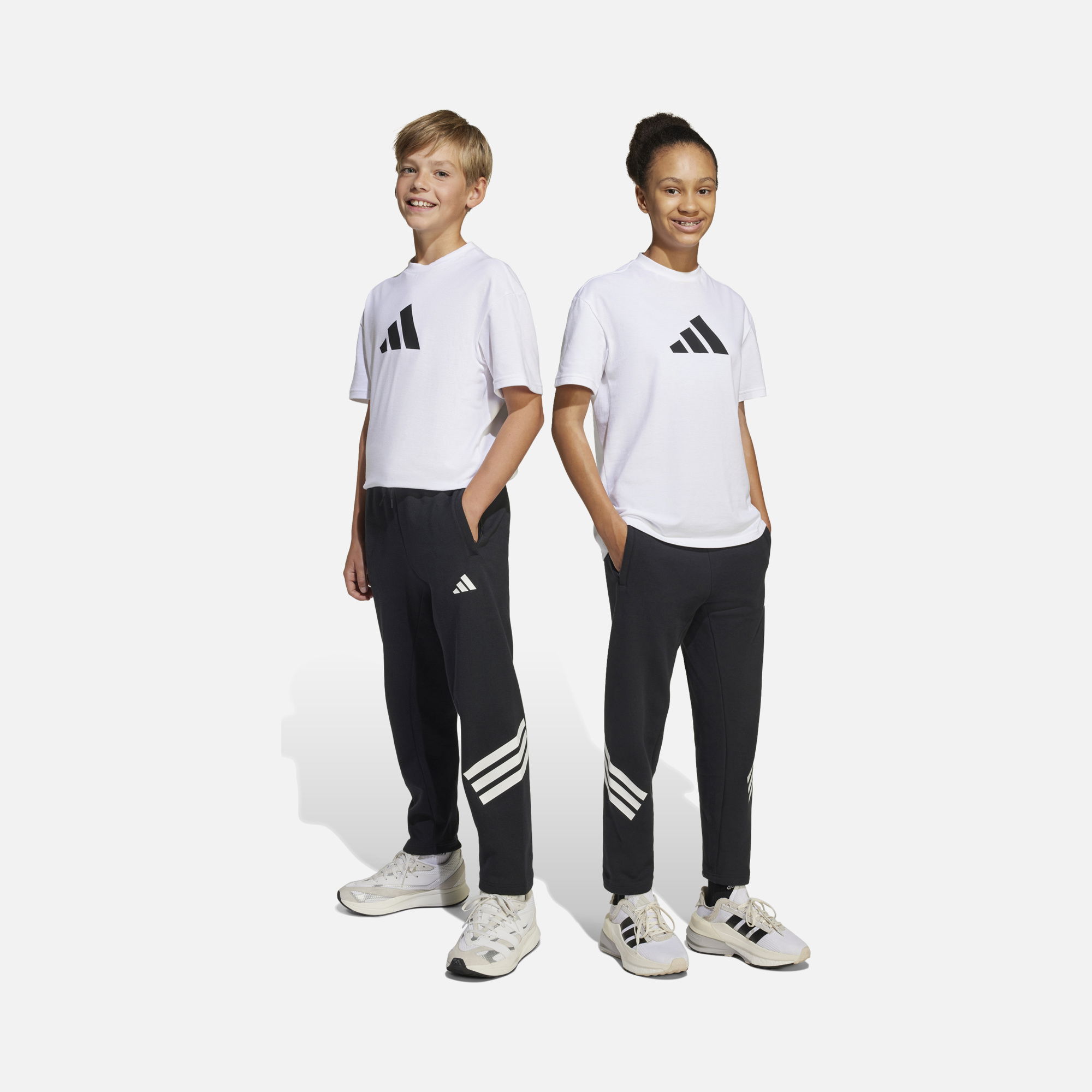 adidas Future Icons 3-Stripes Ankle-Length Regular-Fit Versatile Çocuk Eşofman Altı