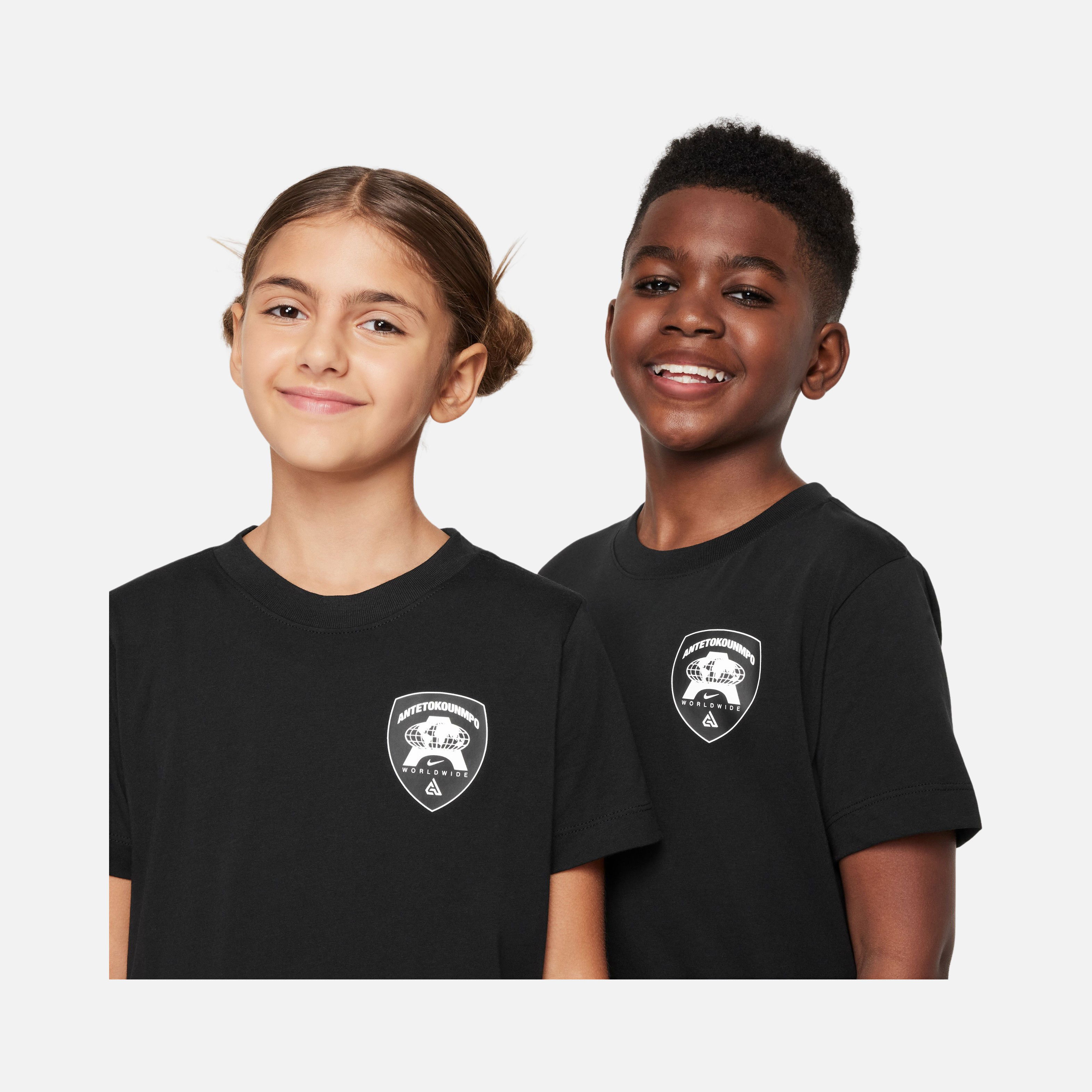 Nike Sportswear Giannis Short-Sleeve Çocuk Tişört