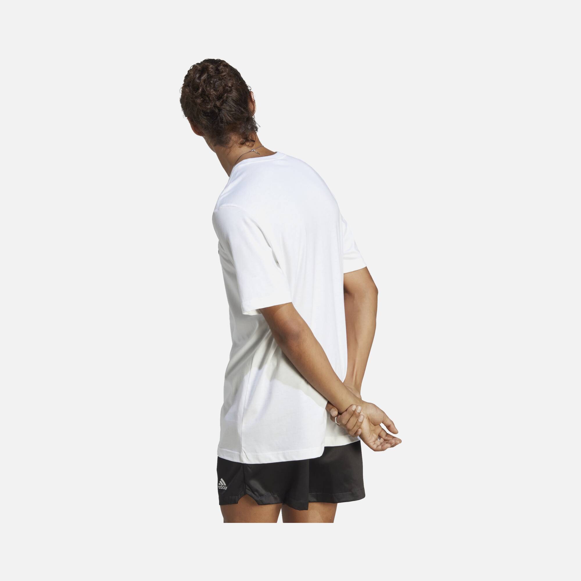 adidas Essentials Single Jersey Embroidered Small Logo Short-Sleeve Erkek Tişört
