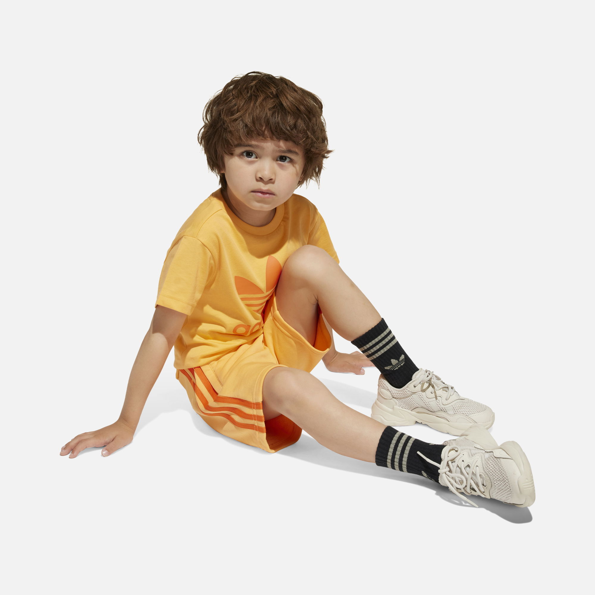 adidas Originals Trefoil Logo 3-Stripes Short-Sleeve Tişört&Şort Çocuk Takım