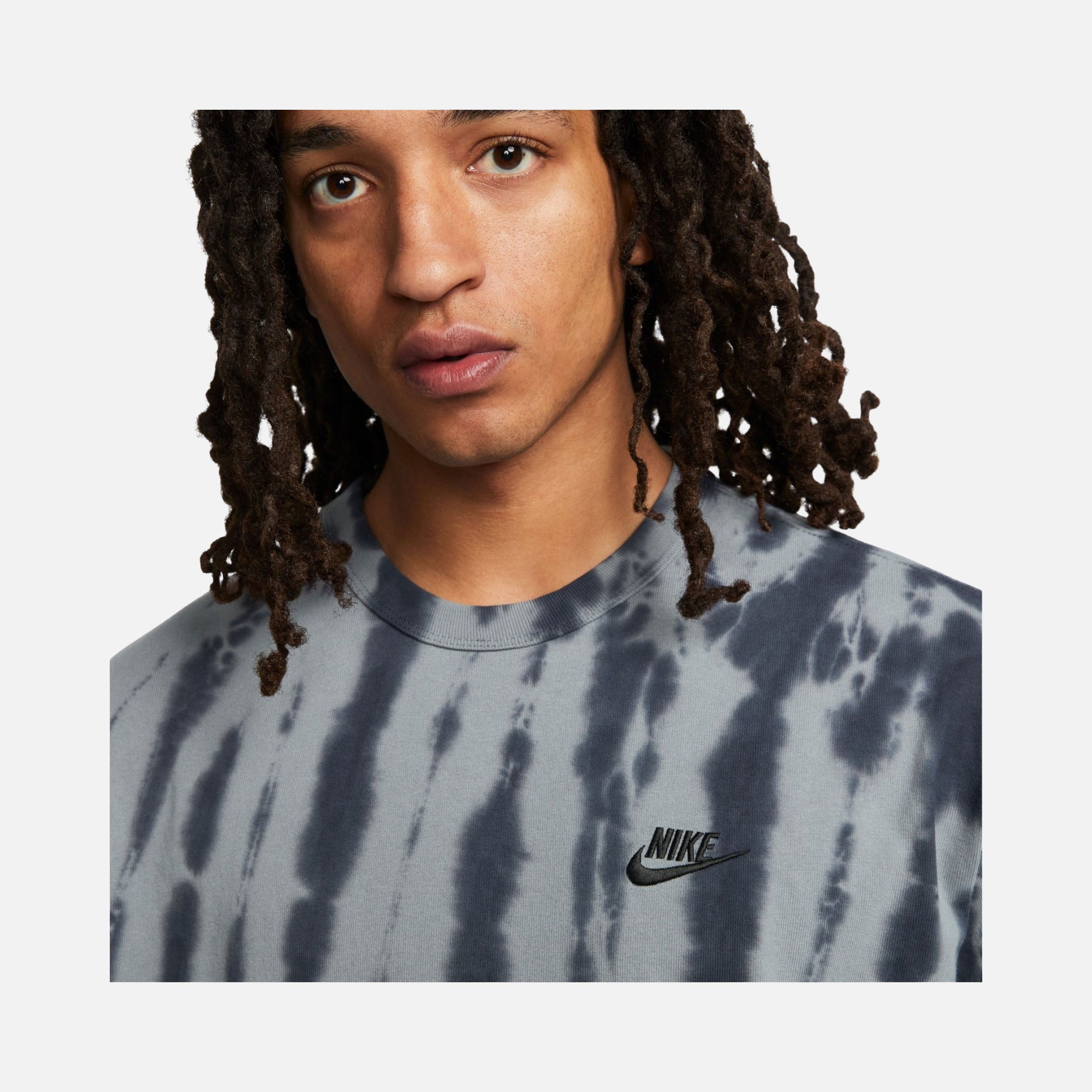 Nike Sportswear Premium Essentials Tie-Dyed Short-Sleeve Erkek Tişört