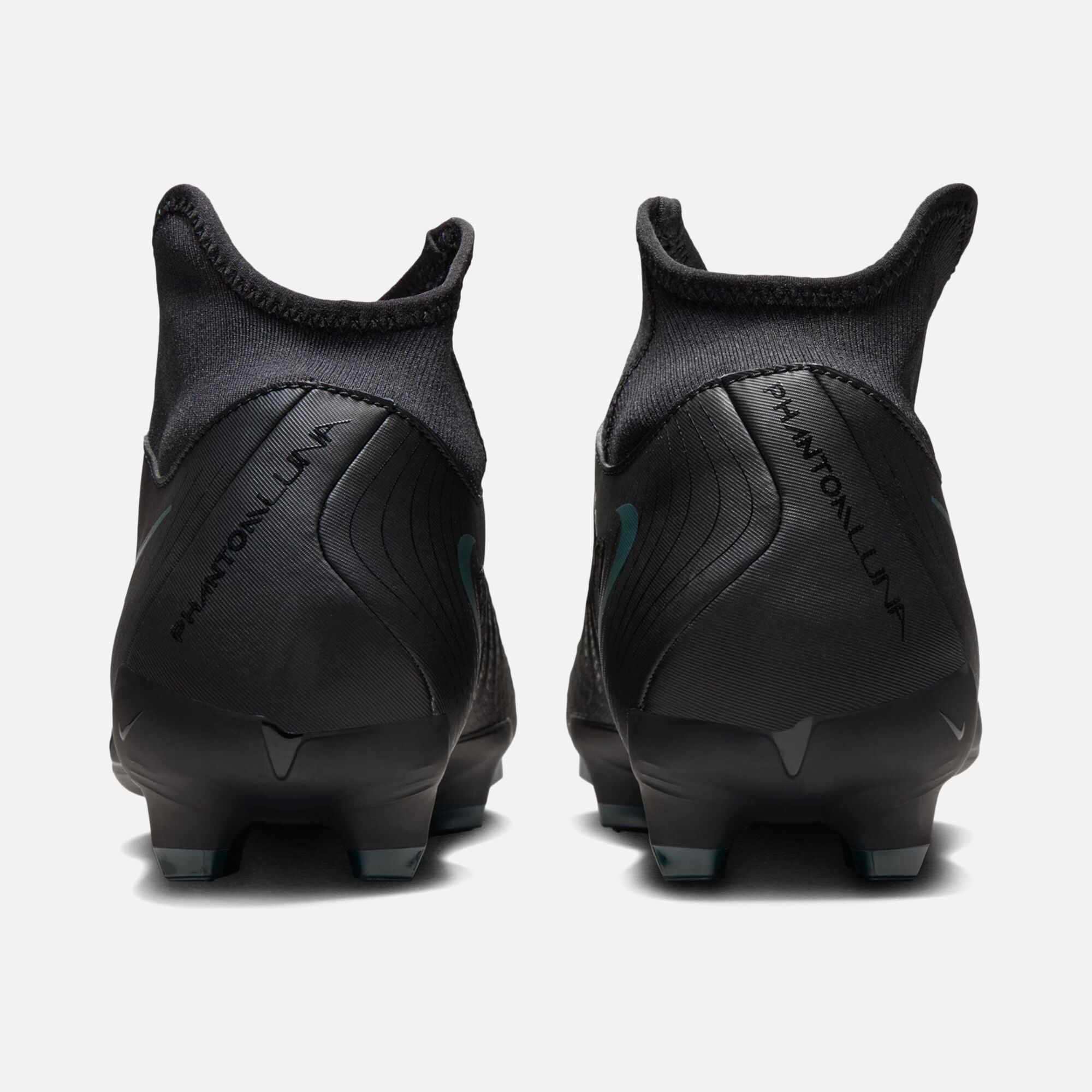 Nike Phantom Luna II Academy FG/MG Multi-Ground High-Top Erkek Krampon