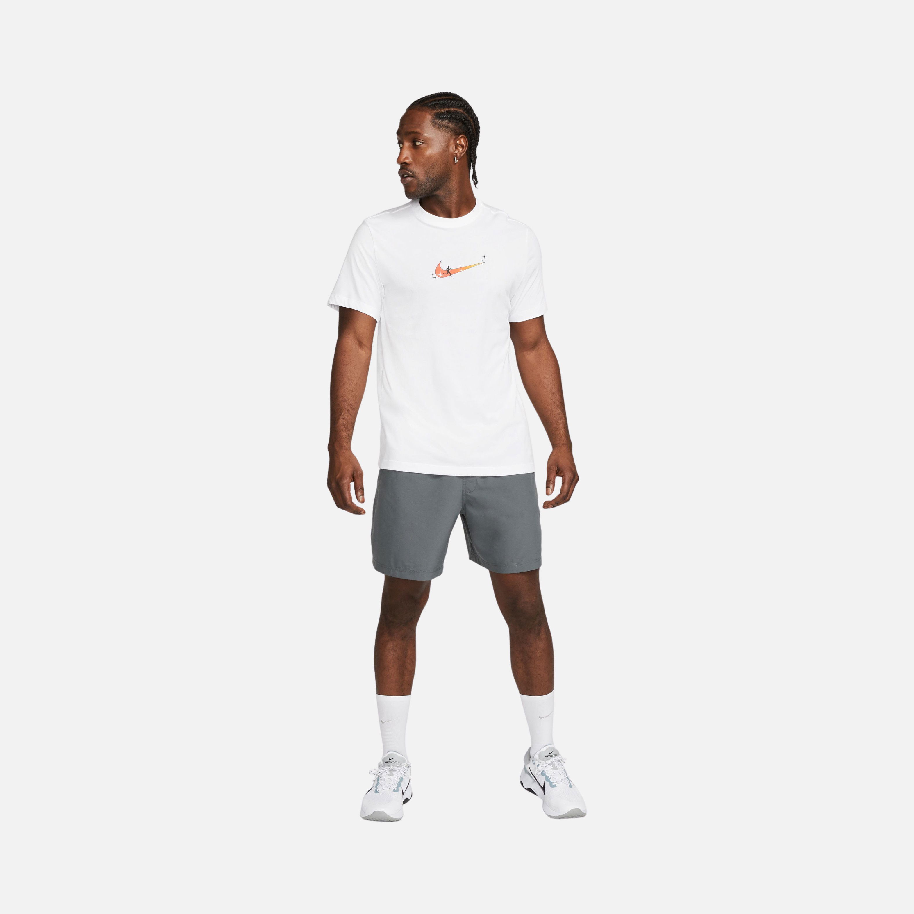 Nike Dri-Fit Form 7" Unlined Versatile Training Erkek Şort