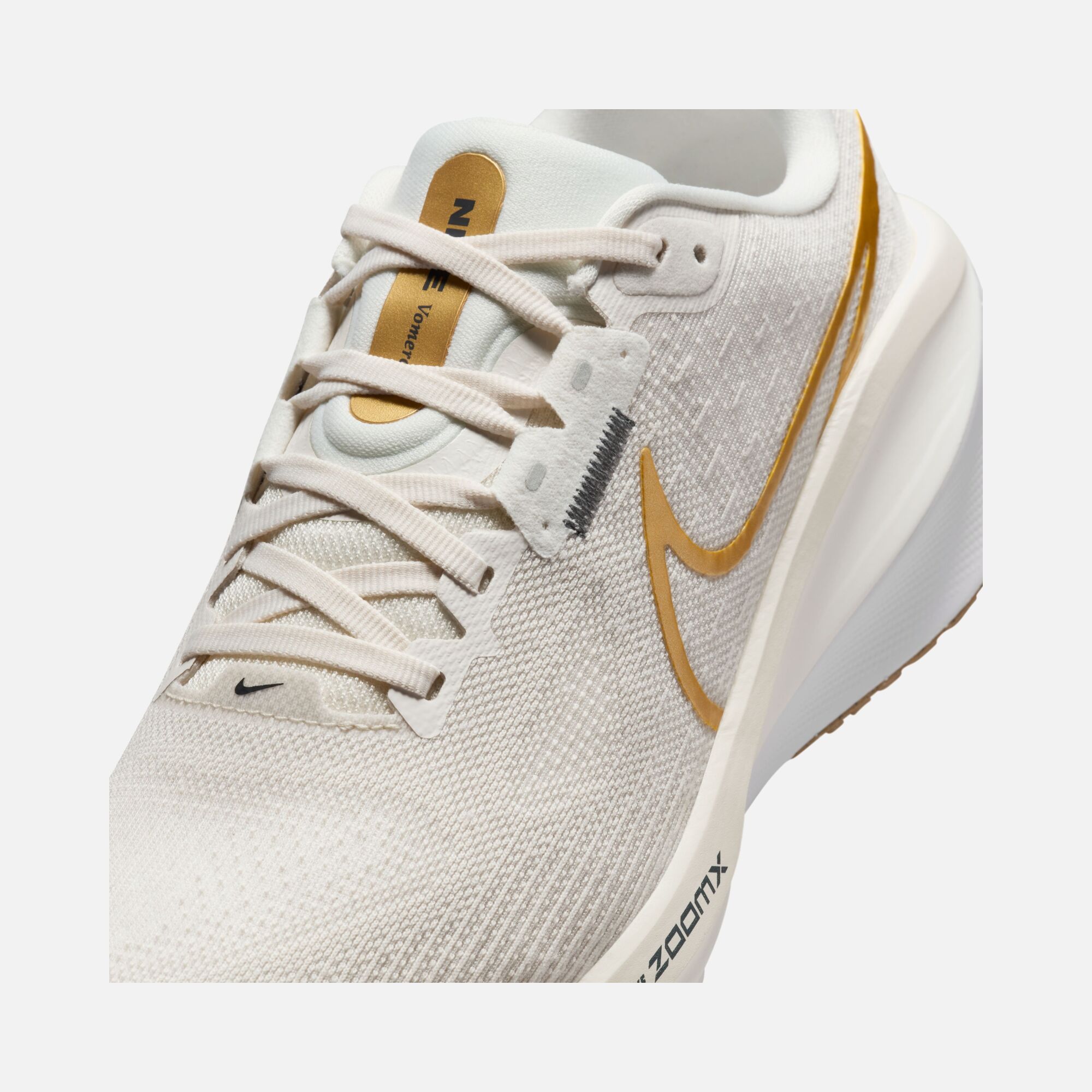 Nike Vomero 17 Road Running Kadın Spor Ayakkabı