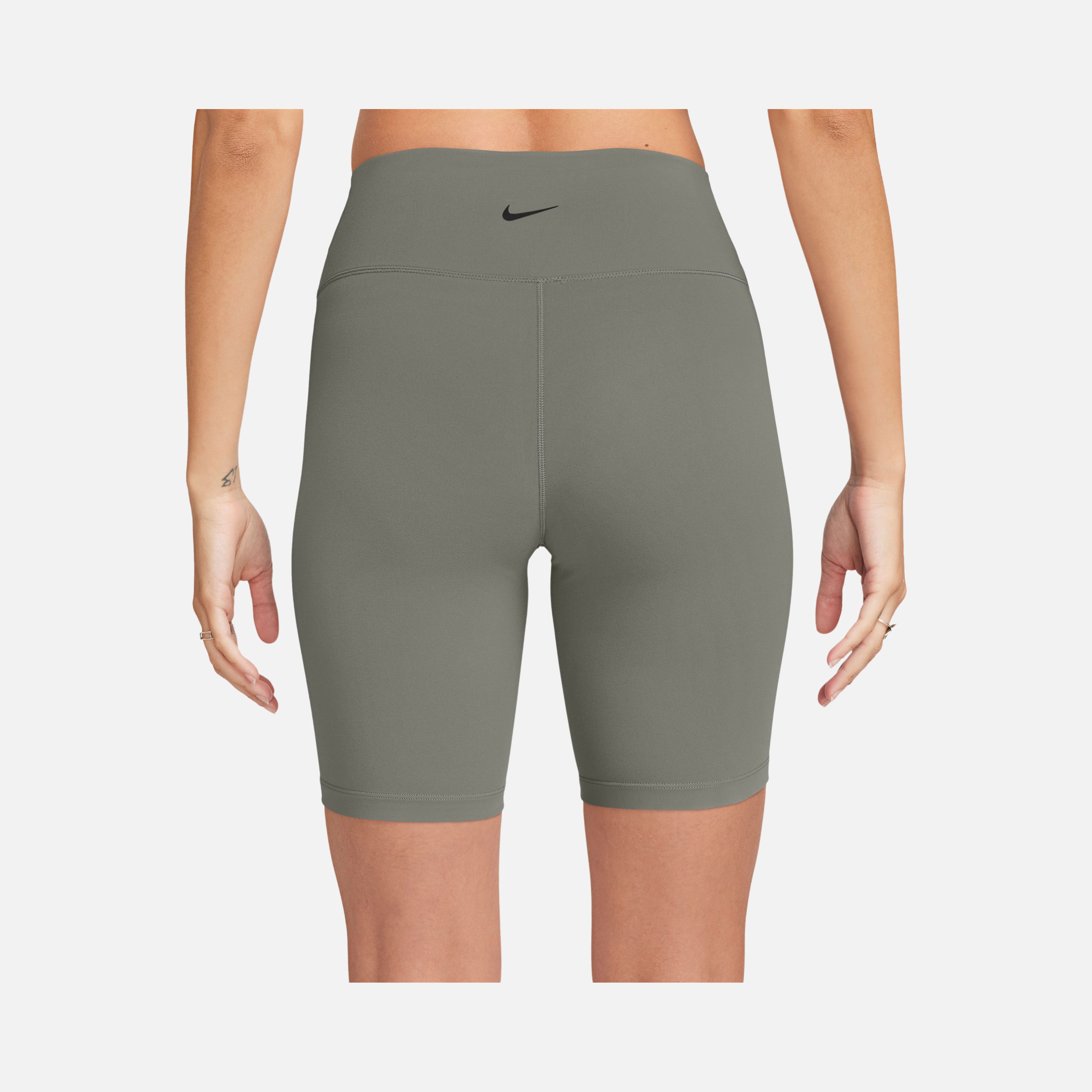Nike Dri-Fit One High-Waisted 20.5cm (approx.) Biker Training Kadın Şort