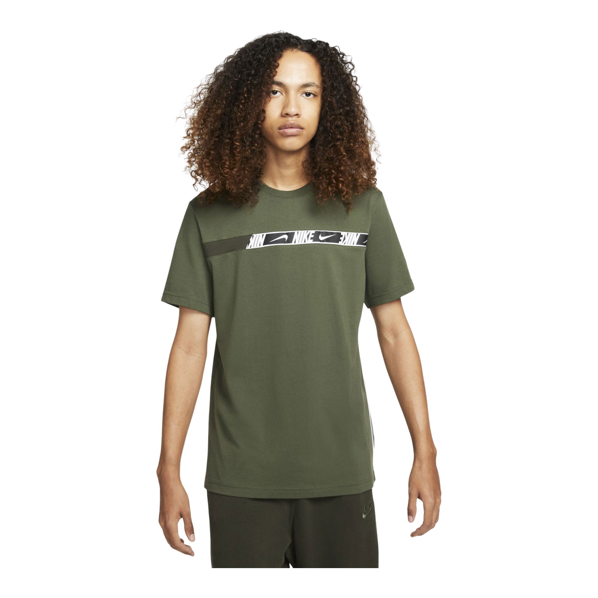 Nike Sportswear Repeat Graphic Short-Sleeve Erkek Tişört