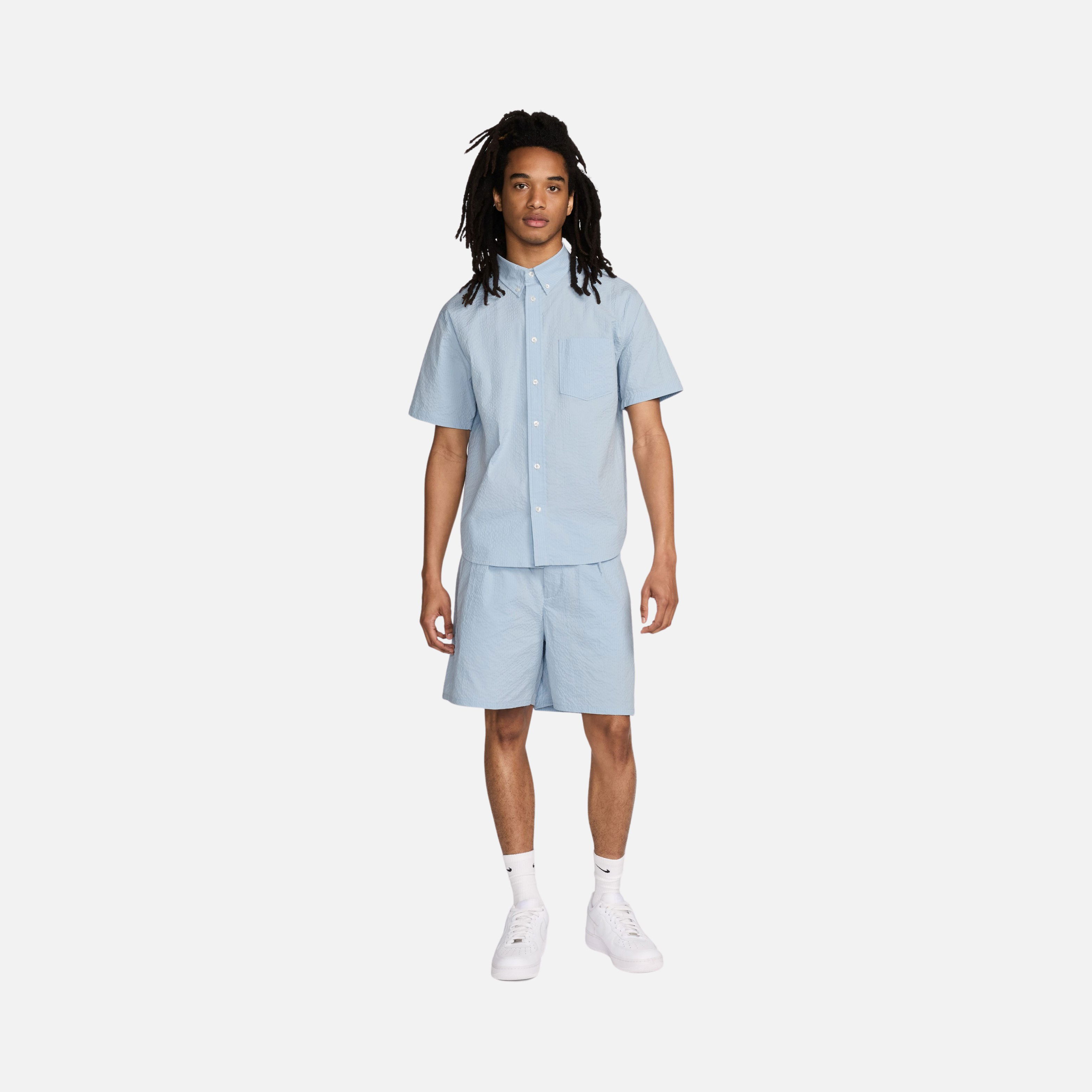 Nike Life Seersucker Fabric Button-Down Short-Sleeve Erkek Gömlek