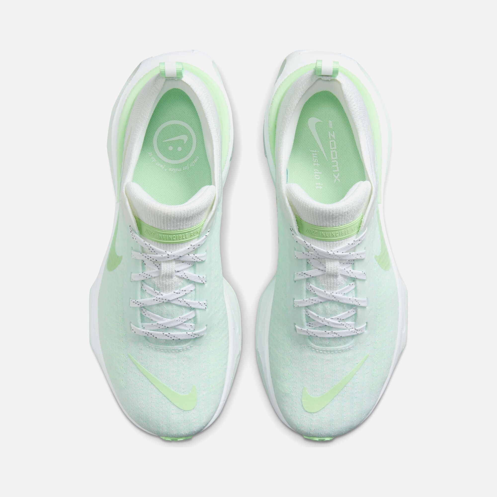 Nike ZoomX Invincible Run FlyKnit 3 Road Running Kadın Spor Ayakkabı