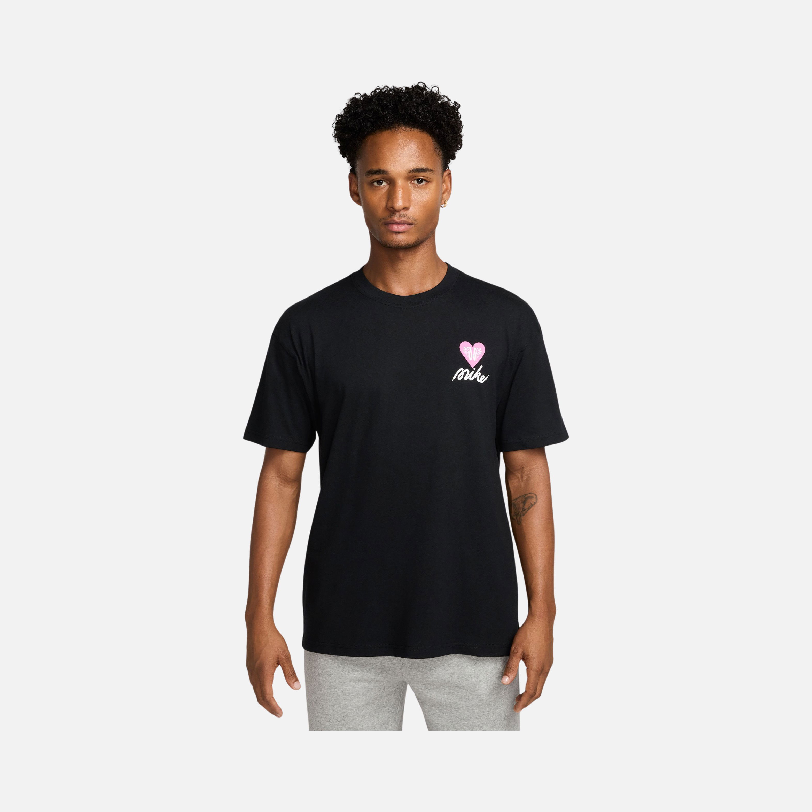 Nike Sportswear M90 Oc V Day ''The Shoe Loves Me / Doesn't'' Graphics Short-Sleeve Erkek Tişört