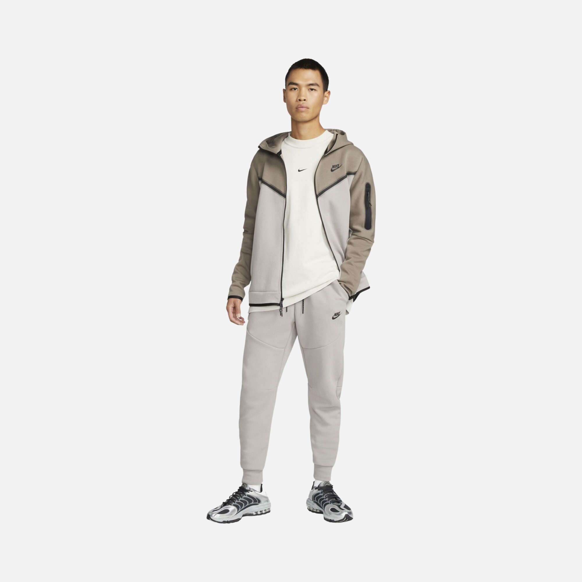 Nike Sportswear Windrunner Tech Fleece Full-Zip Hoodie Erkek Sweatshirt