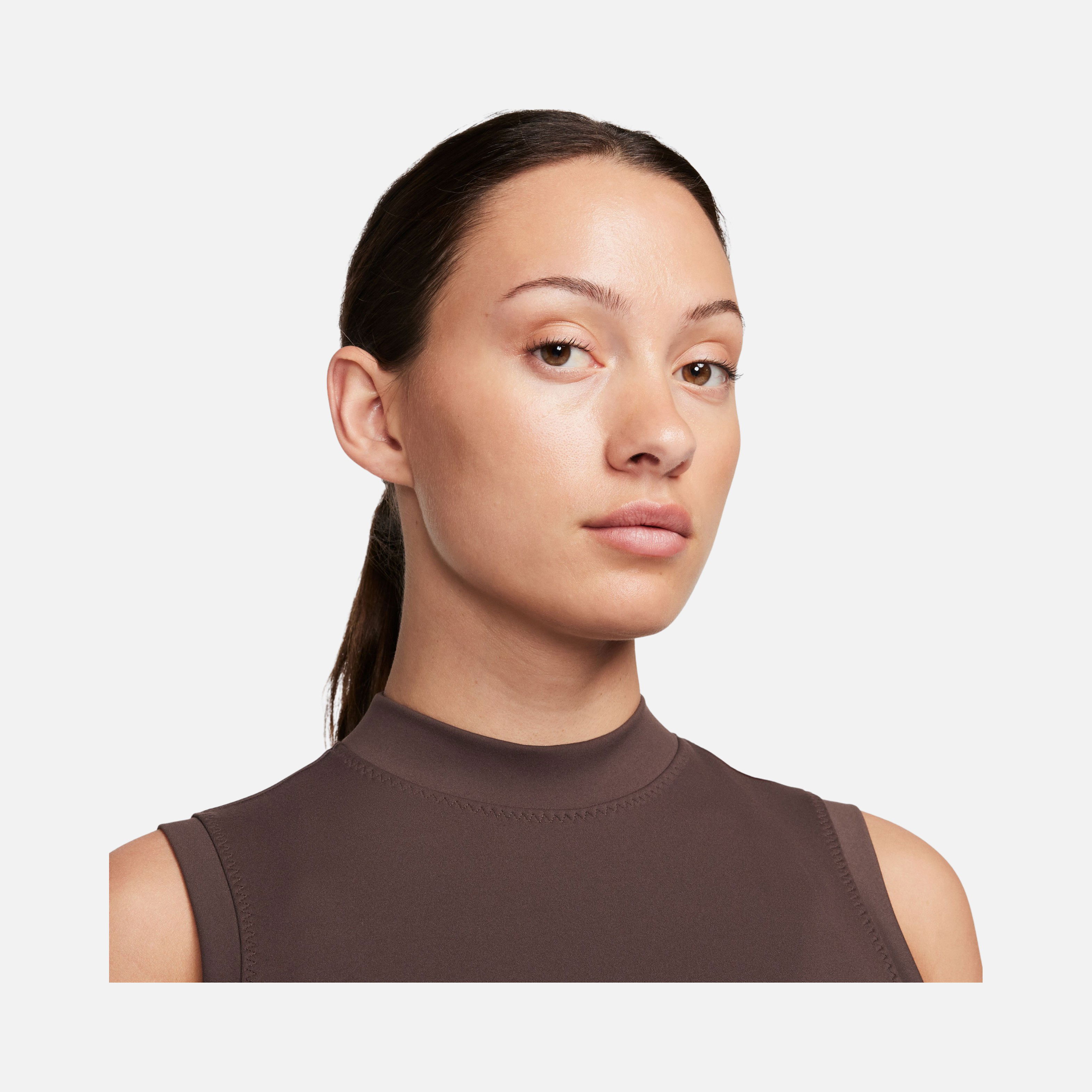 Nike One Dri-Fit Fitted Mock-Neck Cropped Training Kadın Atlet