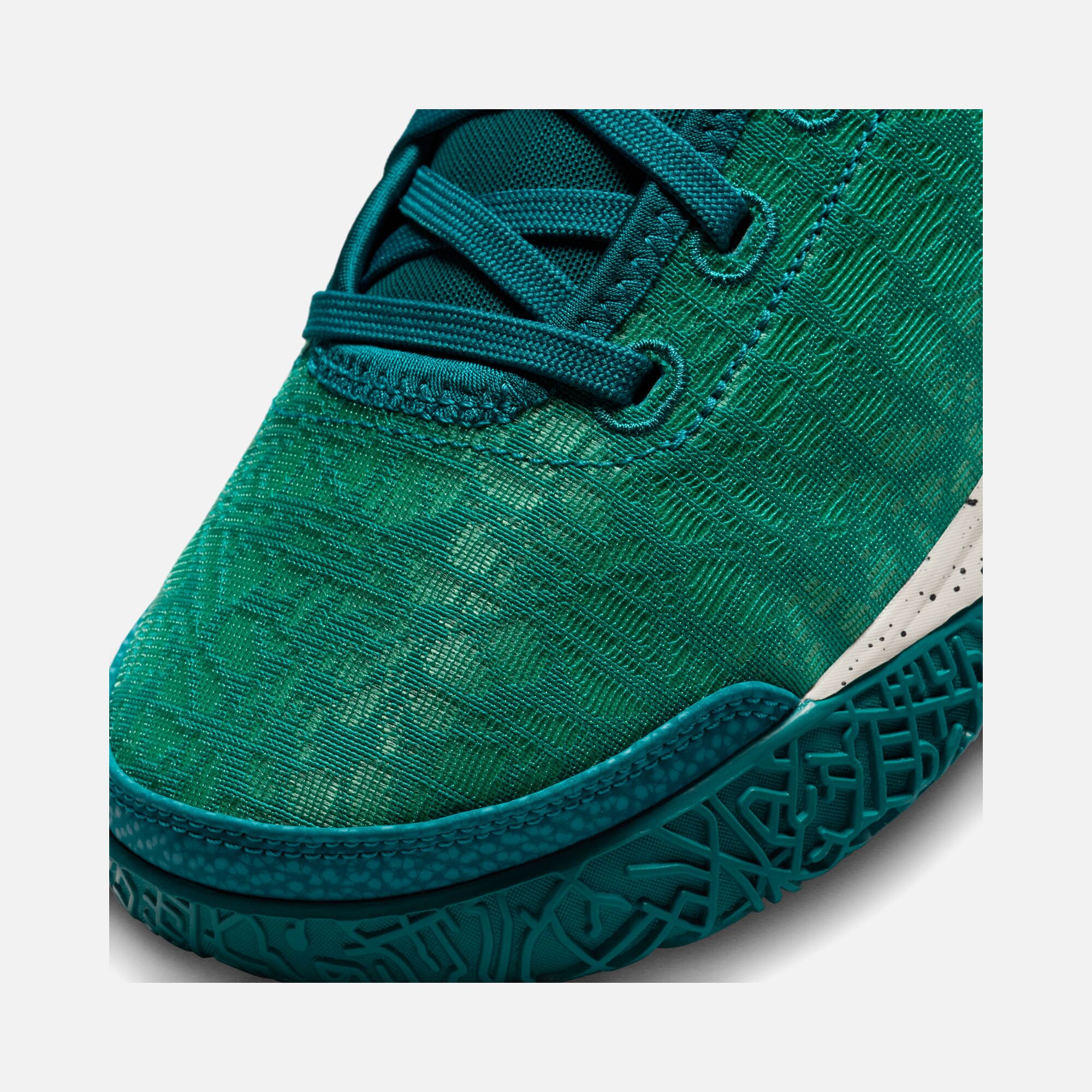 Nike LeBron James NXXT Gen Erkek Basketbol Ayakkabısı