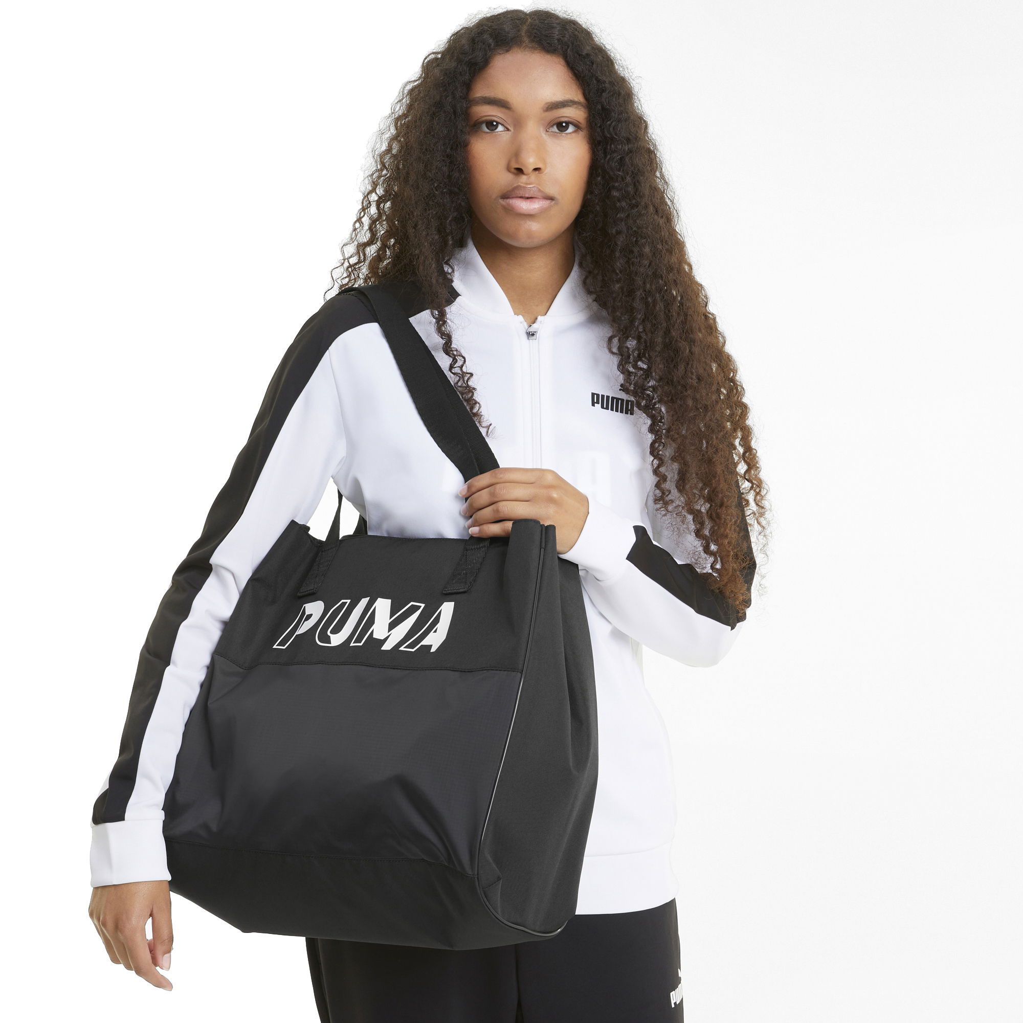 Puma Core Base Large Kadın Omuz Çantası