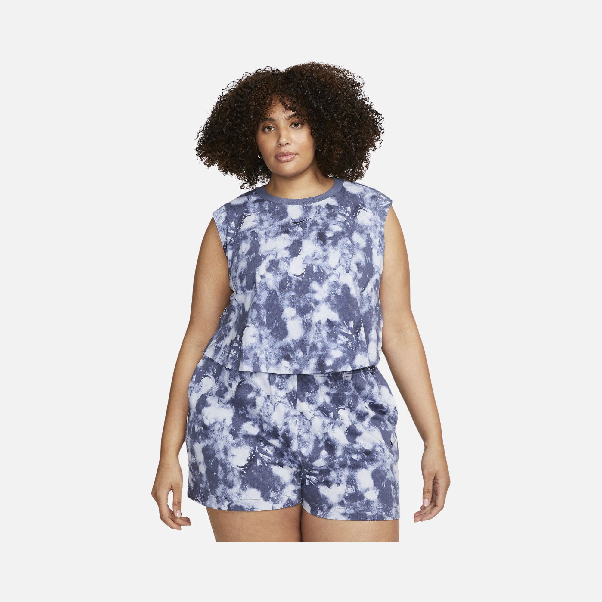 Nike Sportswear Wave Dye Ripple Colored Jersey (Plus Size) Kadın Atlet