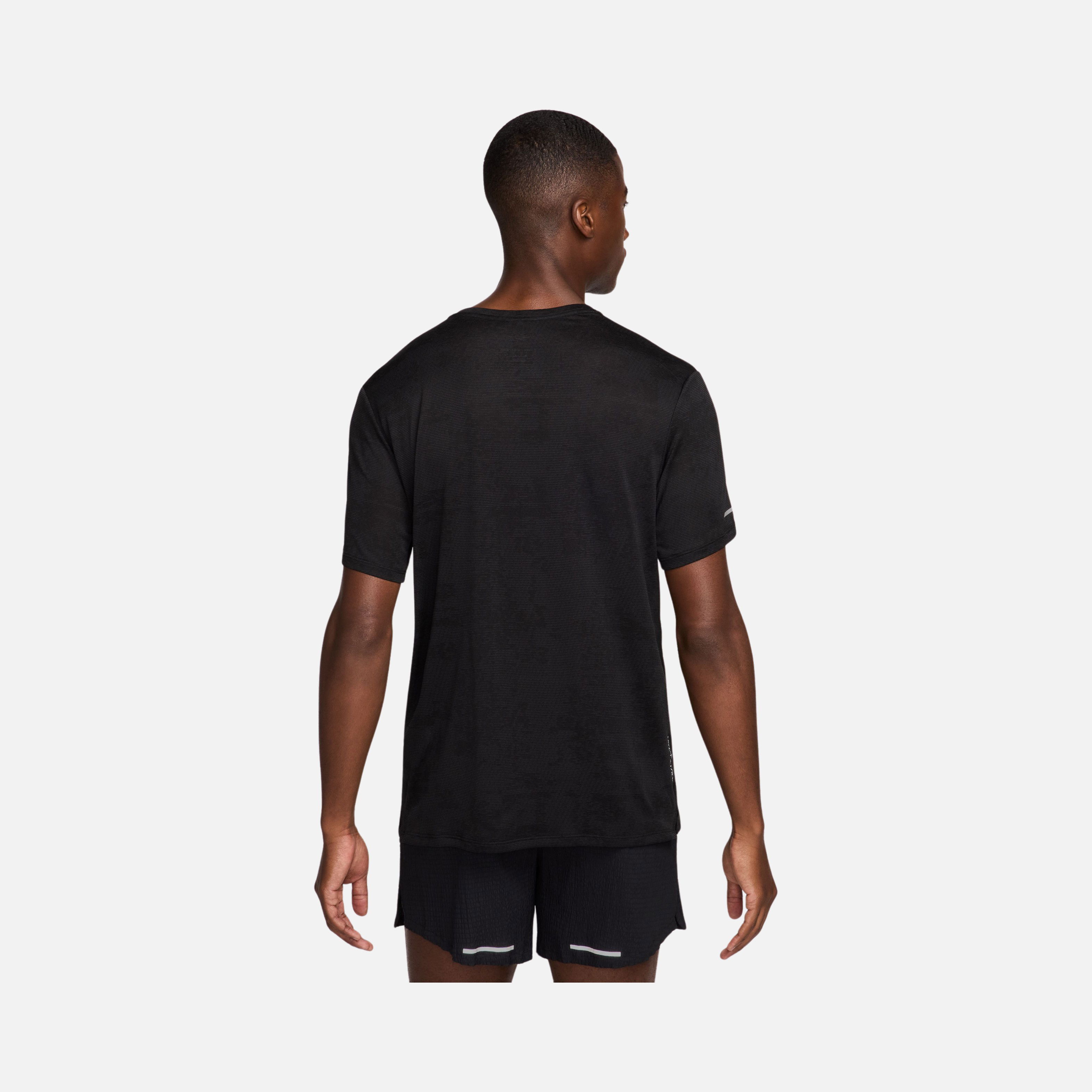 Nike Dri-Fit ADV Run Division Short-Sleeve Running Erkek Tişört
