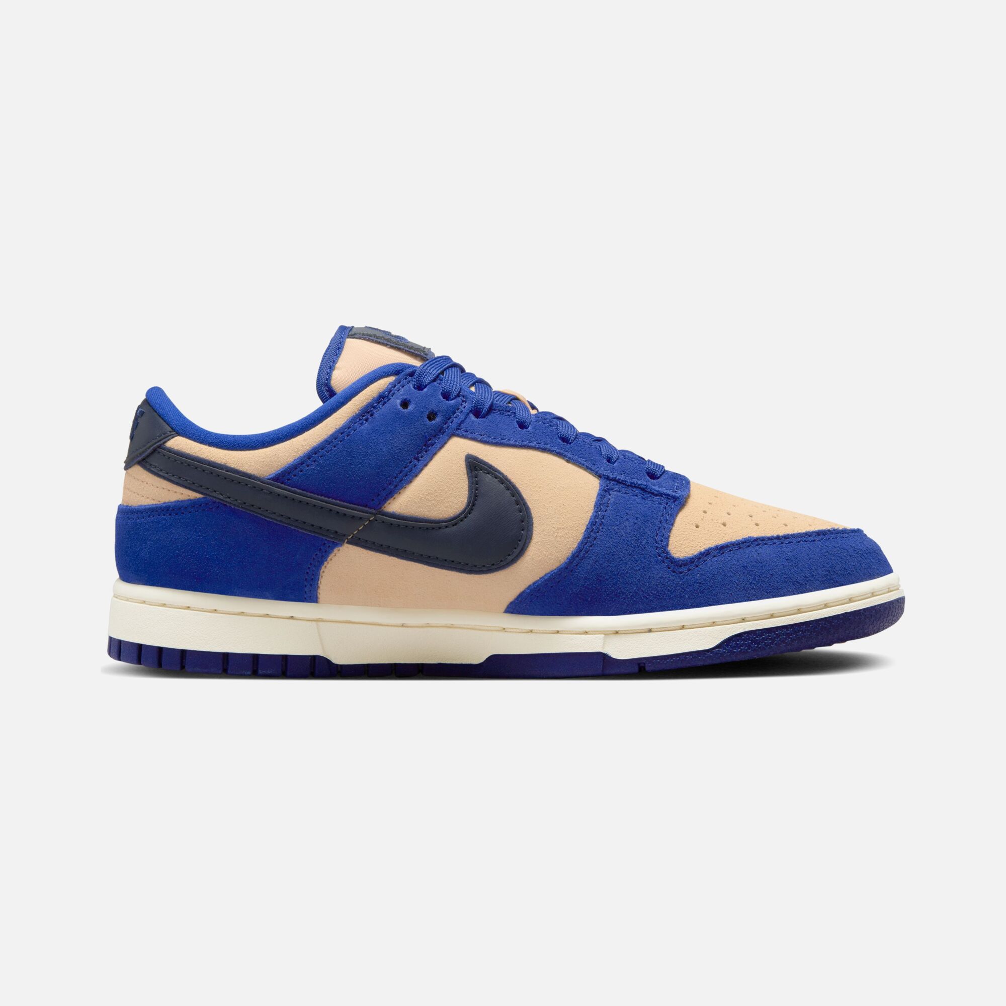 Nike Dunk Low Lux ''Suede'' Kadın Spor Ayakkabı