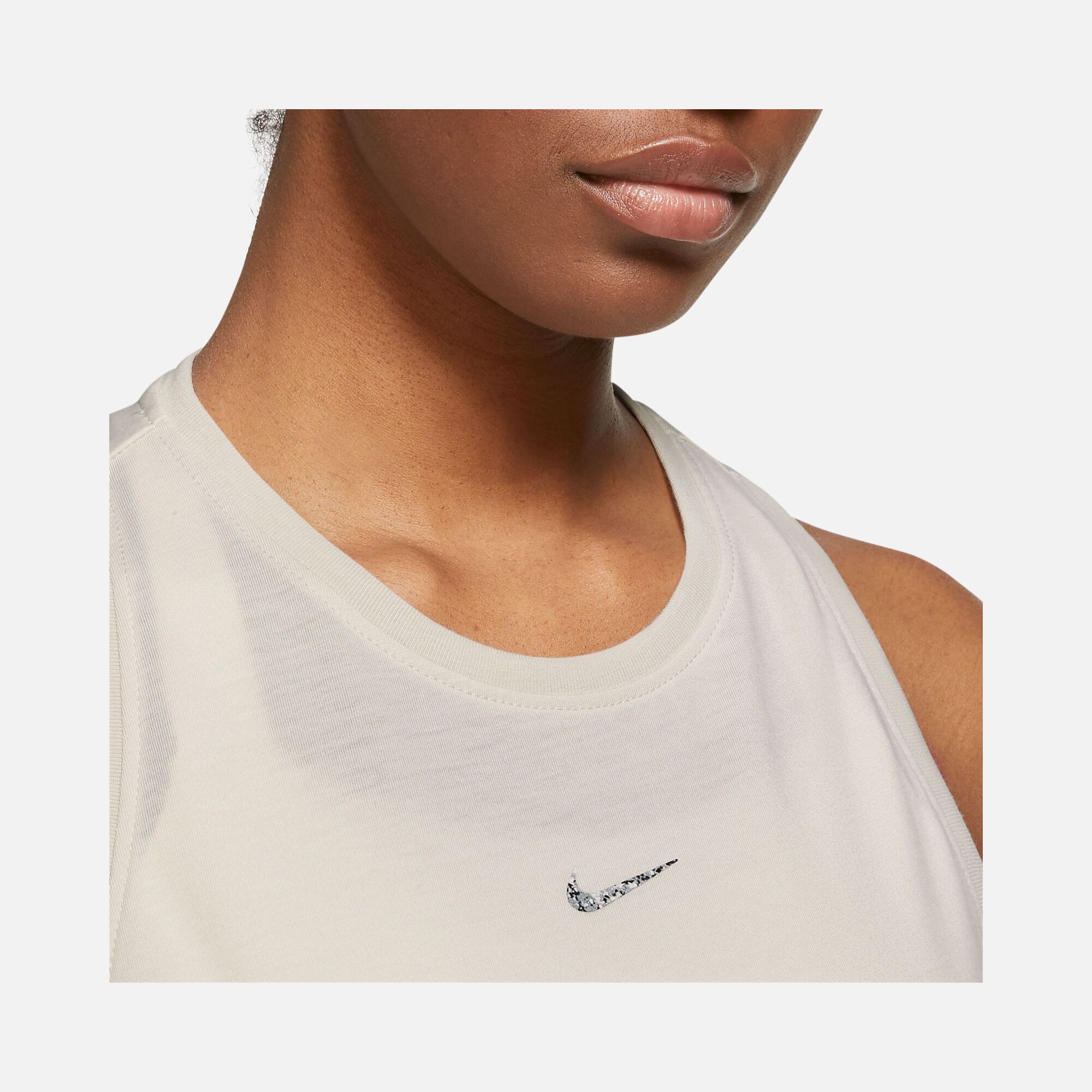 Nike Dri-Fit Yoga Graphic Kadın Atlet
