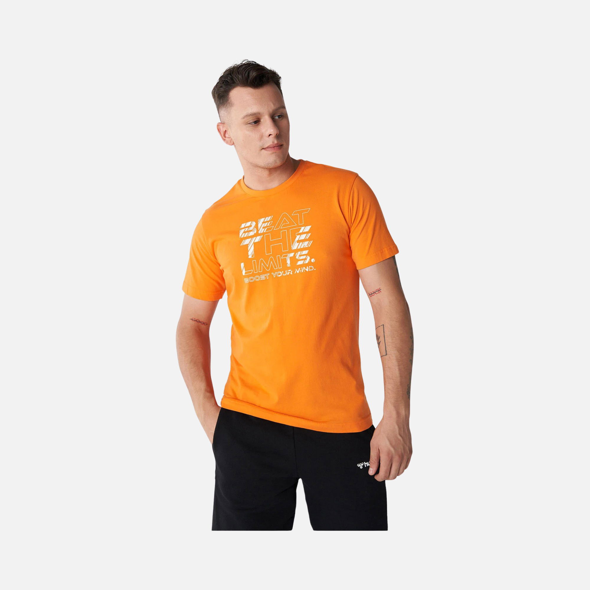 Hummel Sportswear T-TE Beat Logo Short-Sleeve Erkek Tişört