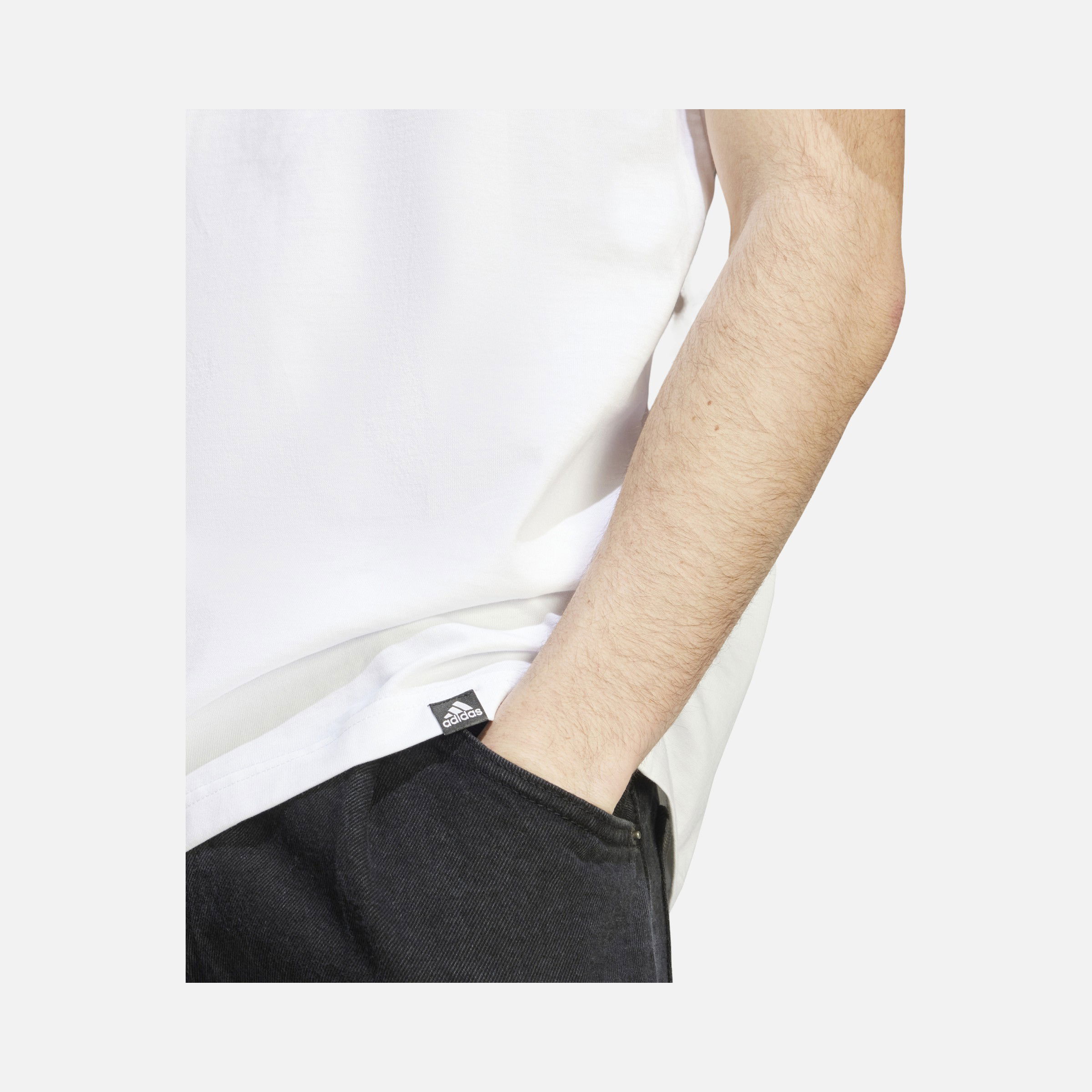 adidas Sportswear Brand Love Graphic Short-Sleeve Erkek Tişört