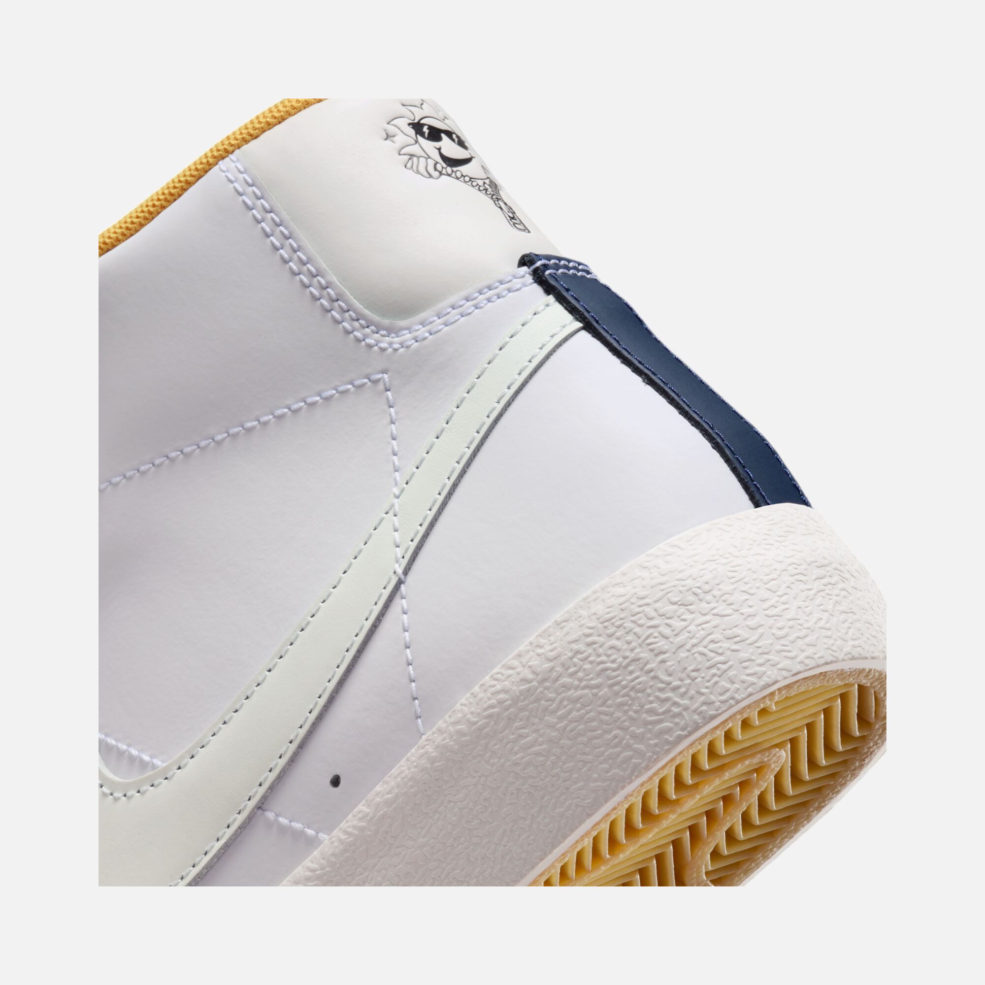 Nike Blazer Mid '77 ''Color-Changing Swoosh in UV Light'' (GS) Spor Ayakkabı