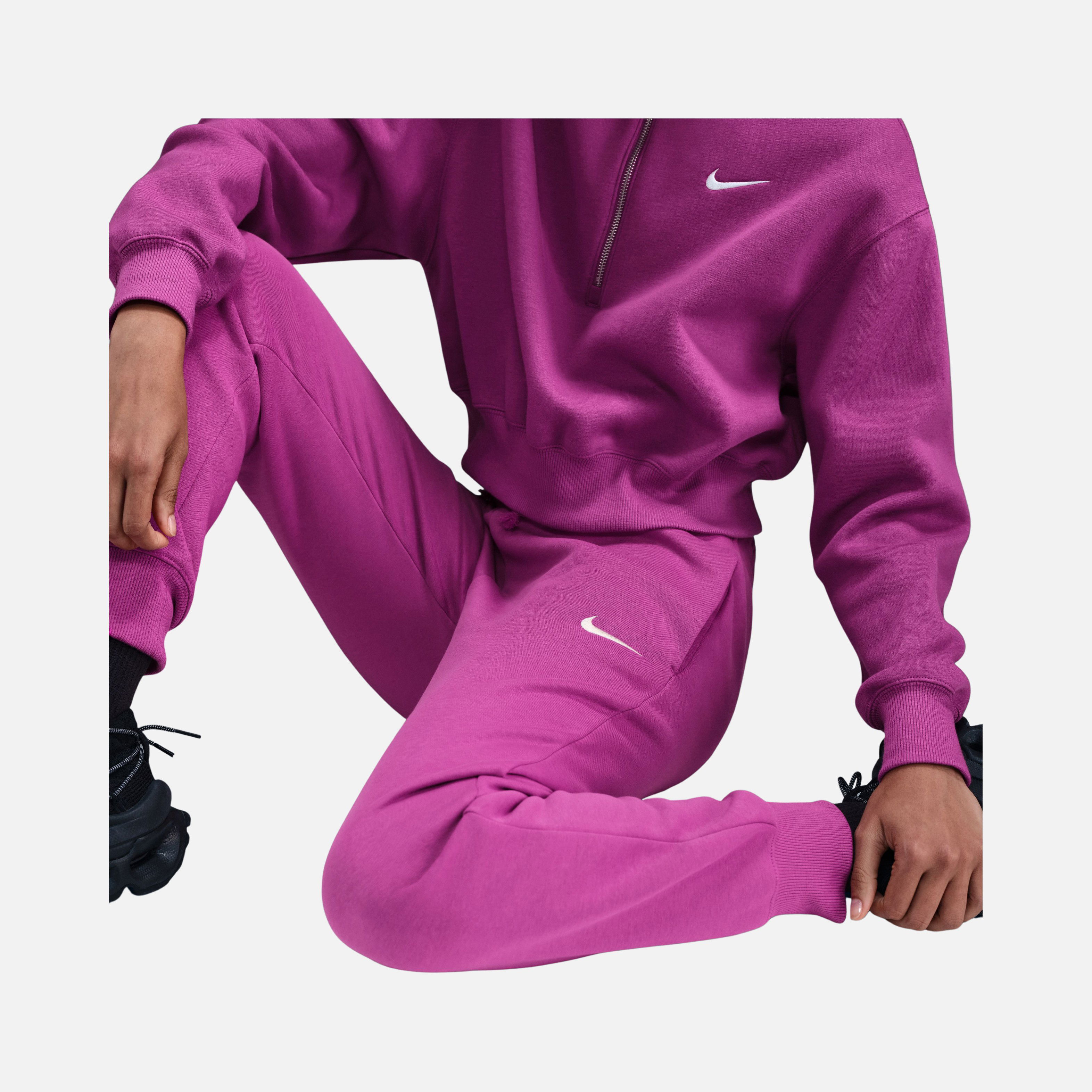 Nike Sportswear Phoenix Fleece Mid-Rise Kadın Eşofman Altı