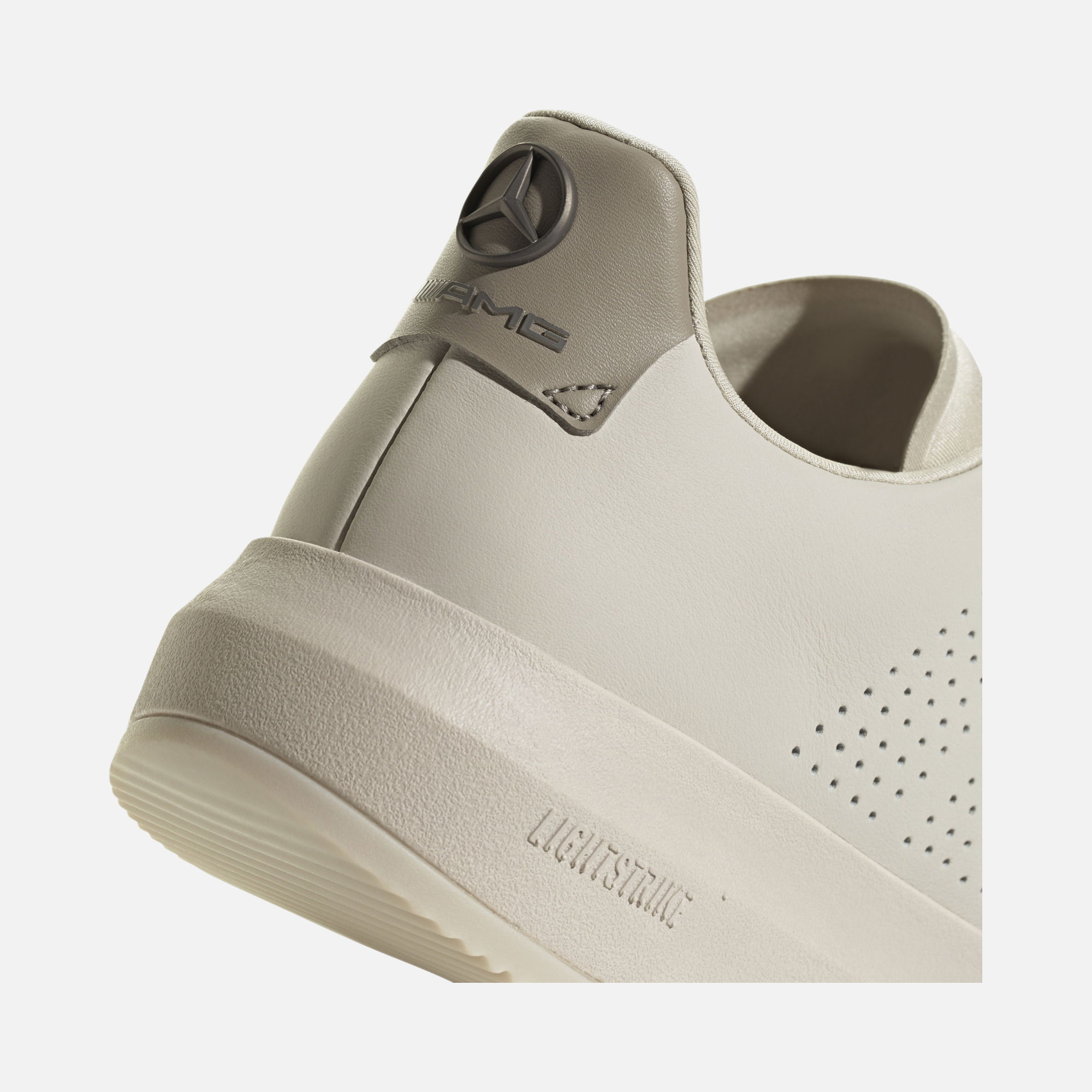 adidas Sportswear Acesmash ''Mercedes - AMG Petronas Formula 1 Team Graphics & Colours Details'' Erkek Spor Ayakkabı