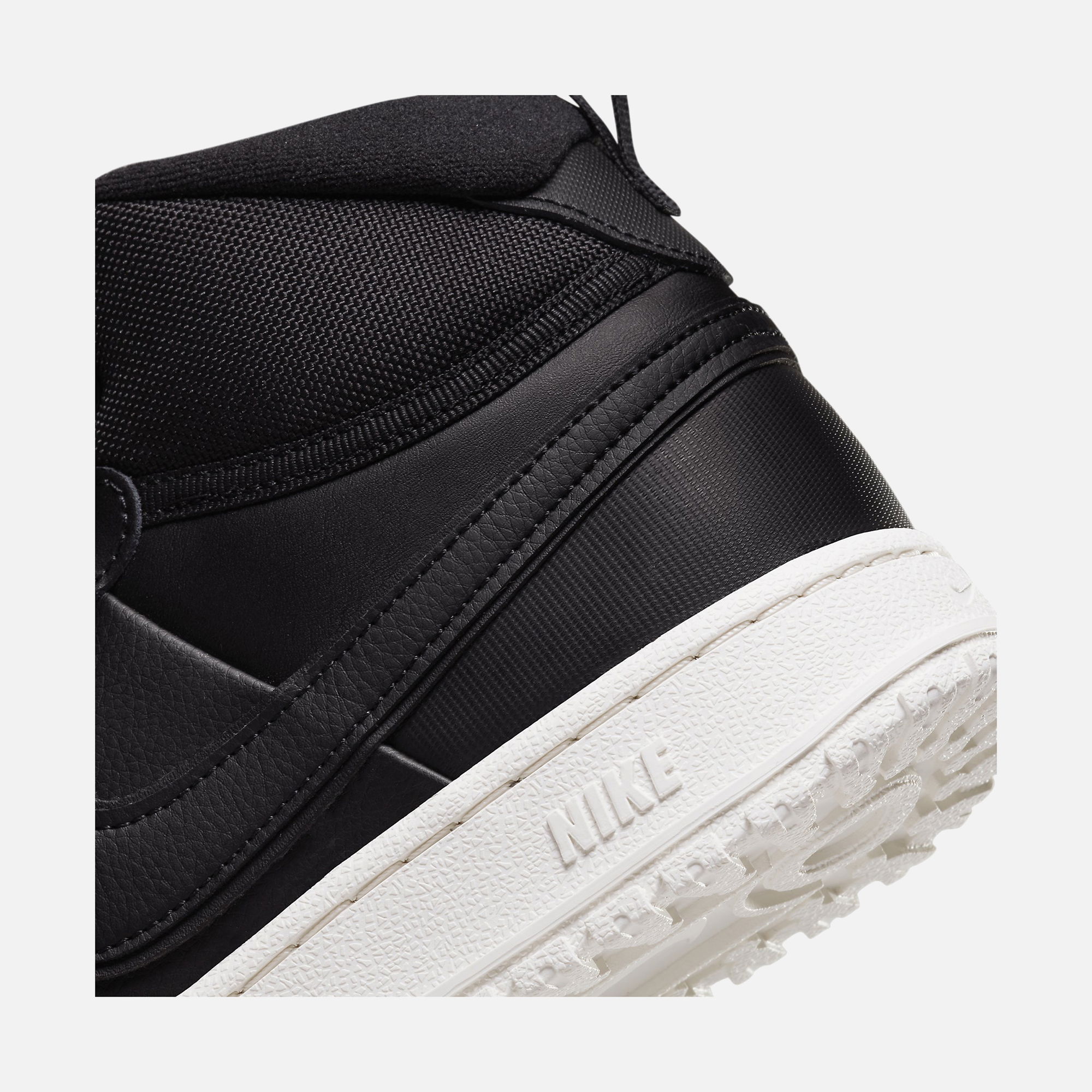 Nike Court Vision Mid Winterized Erkek Spor Ayakkabı