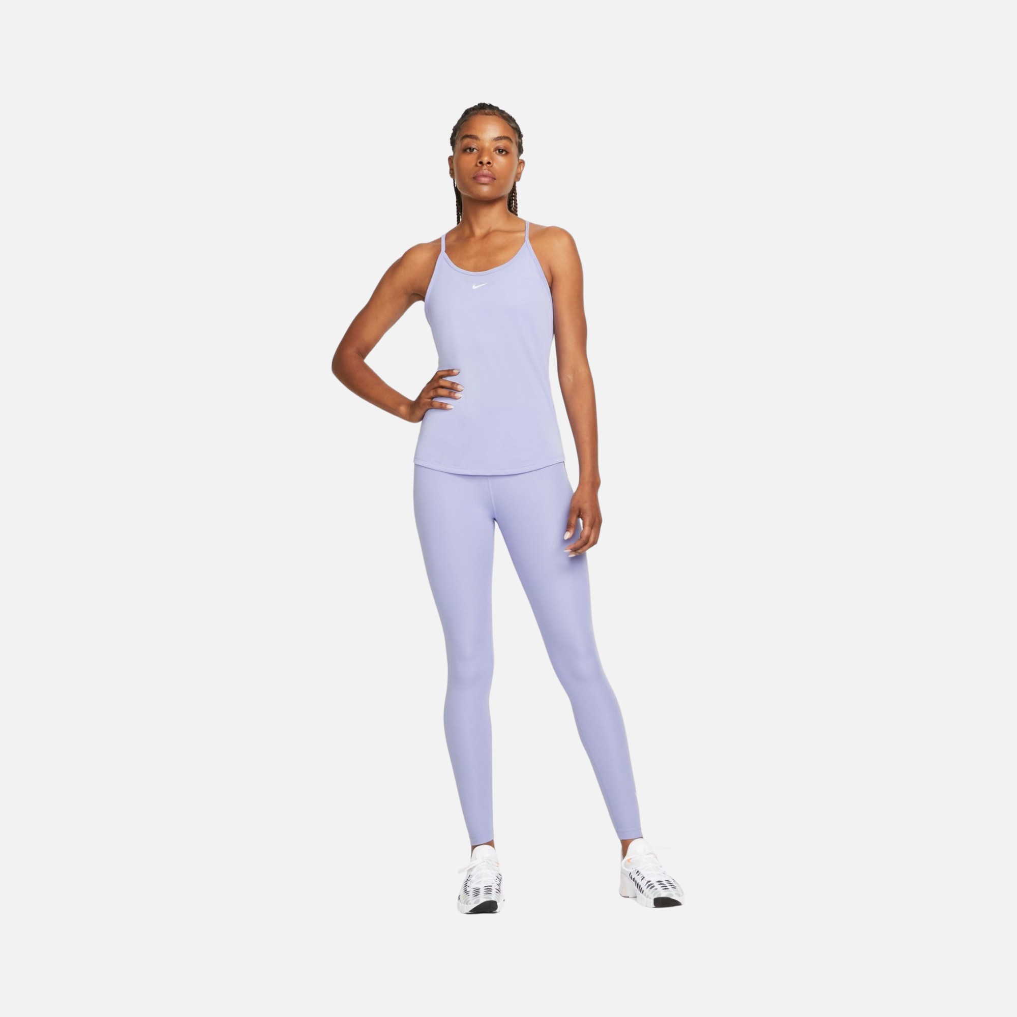 Nike Dri-Fit One Elastika Standard Fit Kadın Atlet