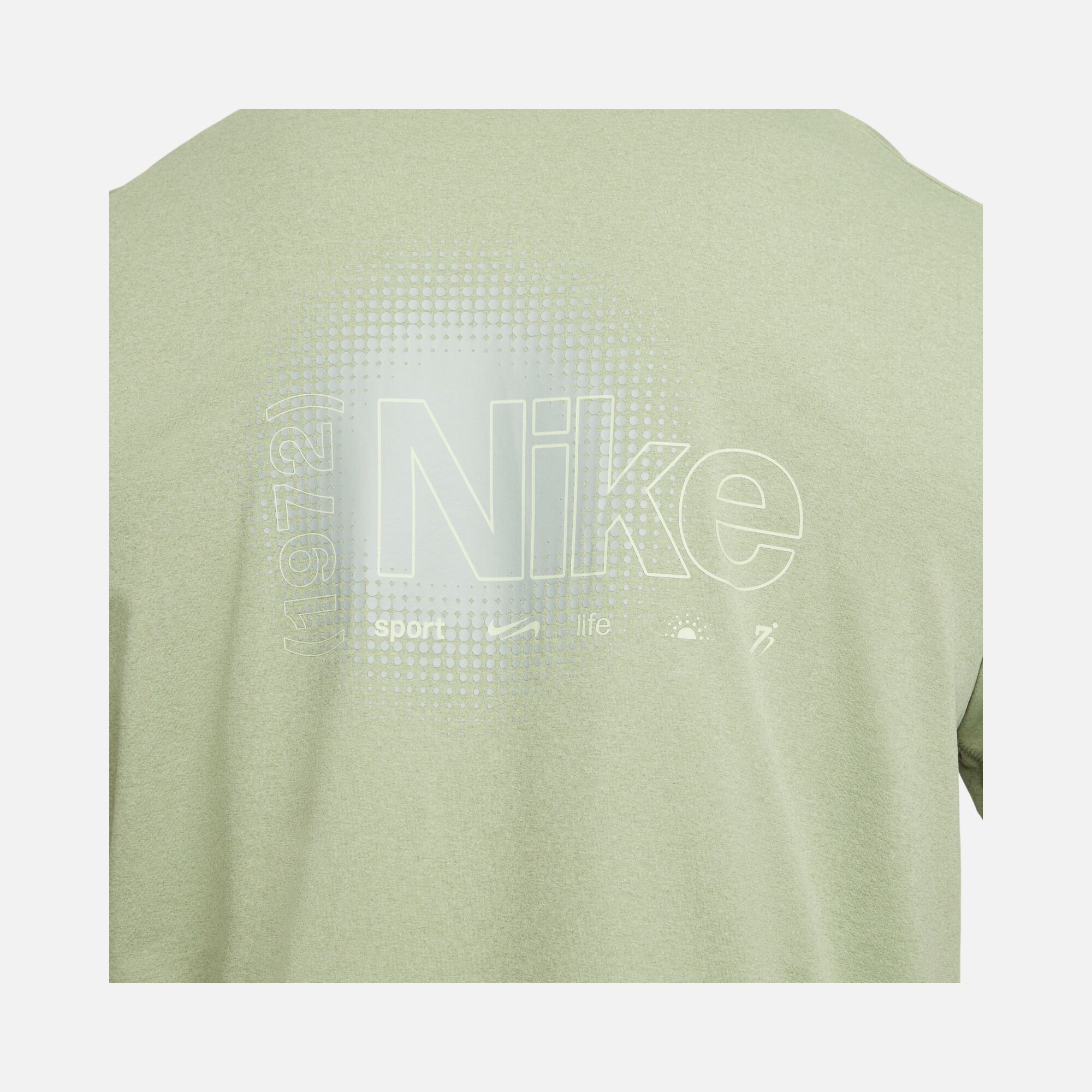 Nike Dri-Fit UV Hyverse Fitness Short-Sleeve Erkek Tişört