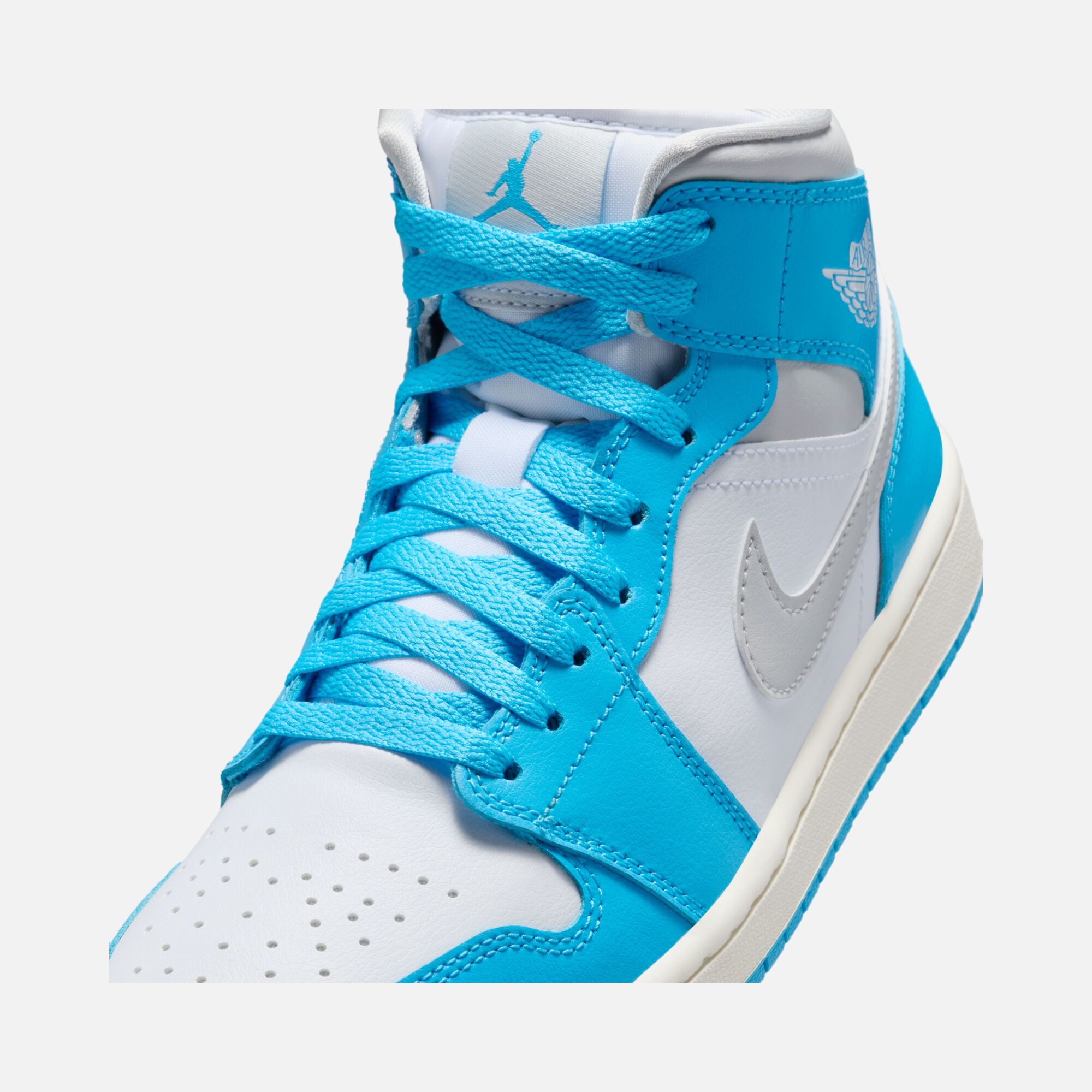 Nike Air Jordan 1 Mid Kadın Spor Ayakkabı