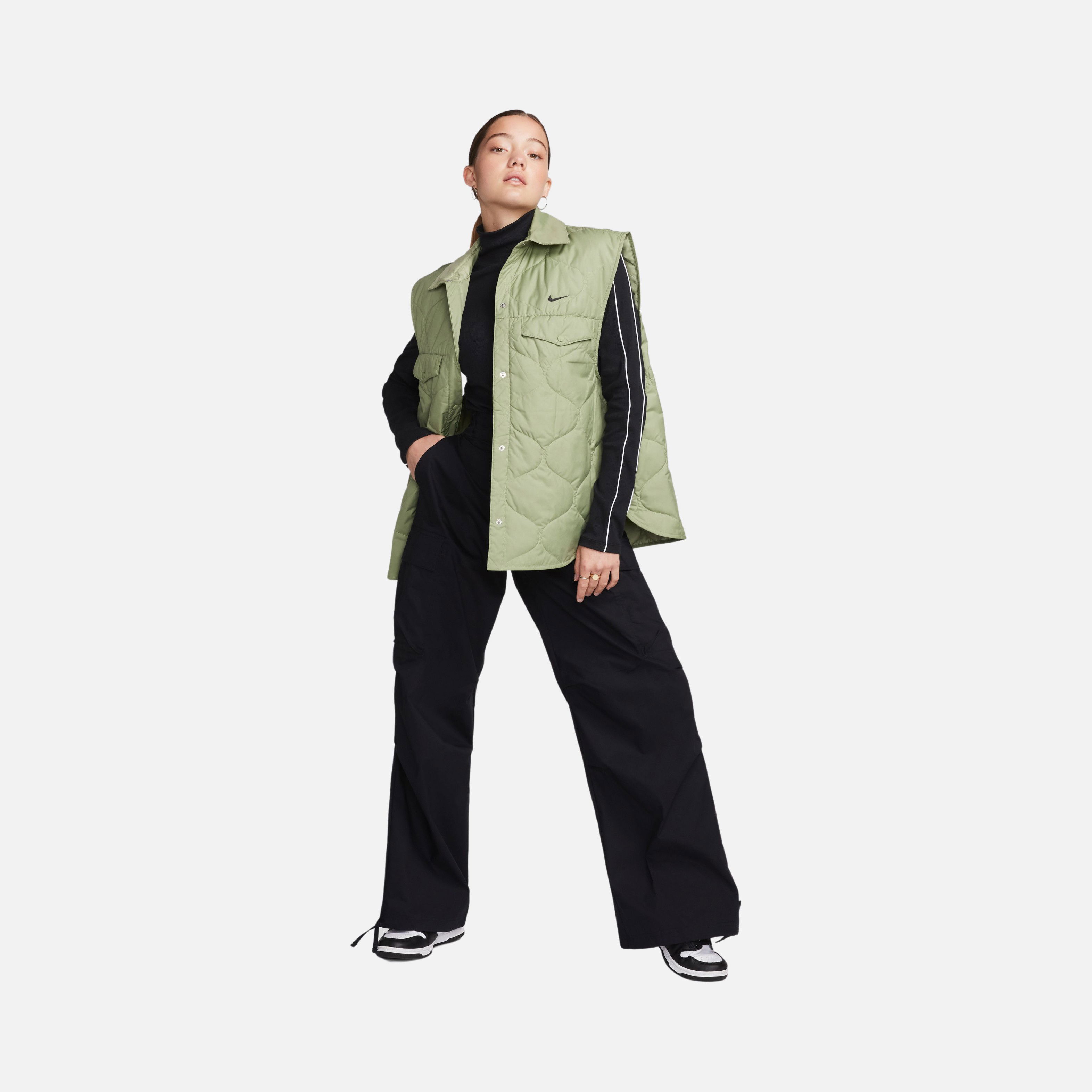 Nike Sportswear Stretchy Twill Turtleneck Long-Sleeve Kadın Tişört