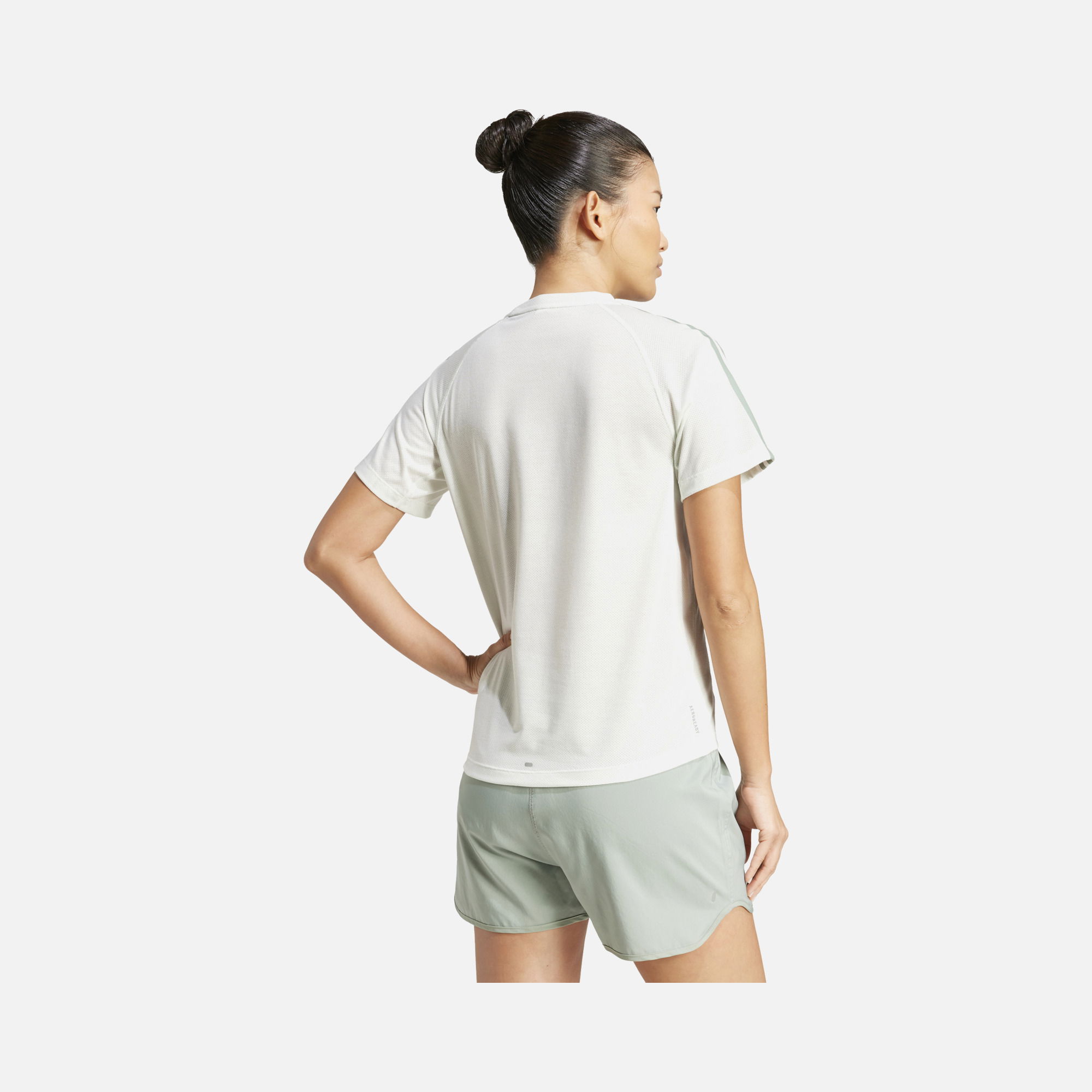 adidas AEROREADY Own the Run 3-Stripes Running Short-Sleeve Kadın Tişört