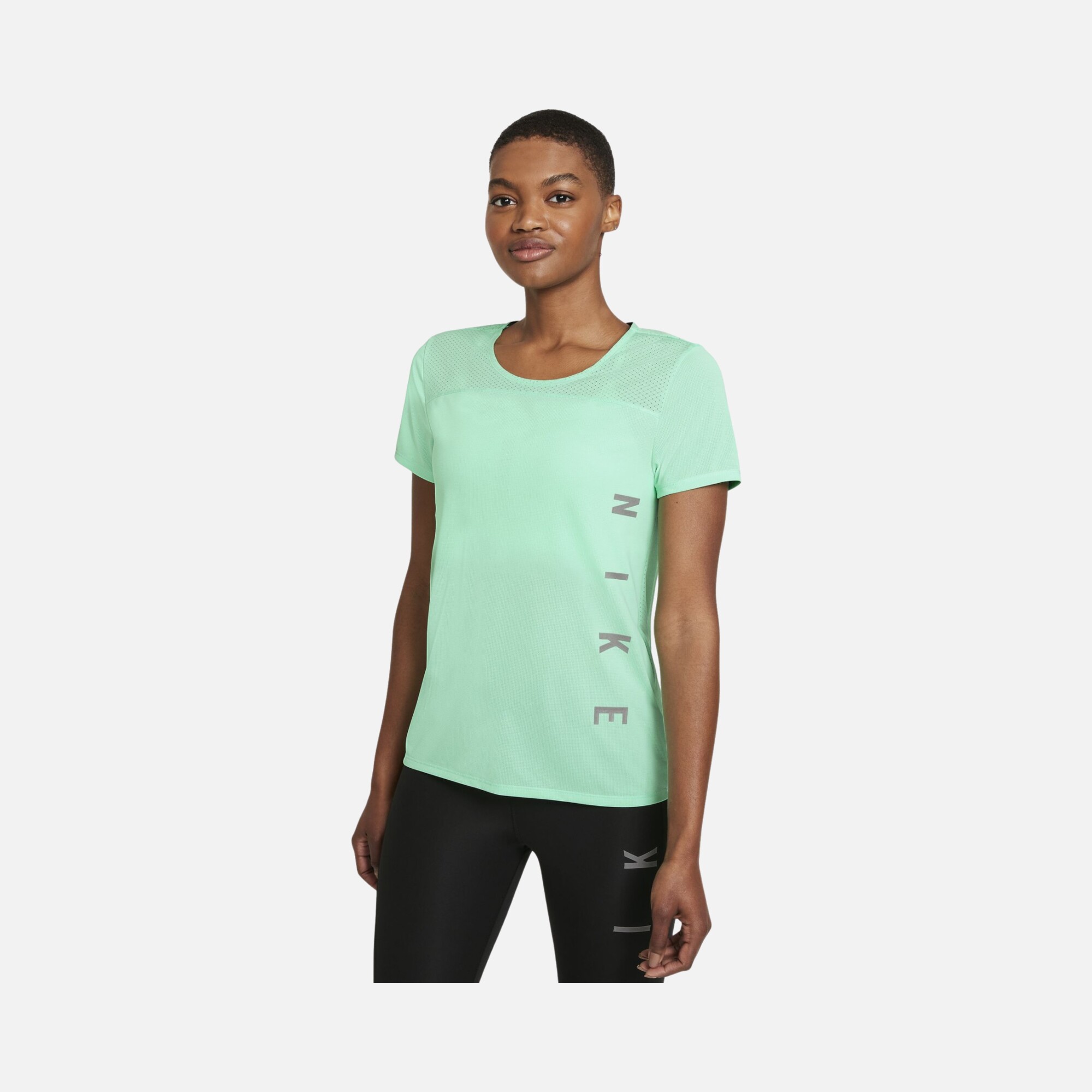 Nike Miler Run Division Short-Sleeve Running Kadın Tişört