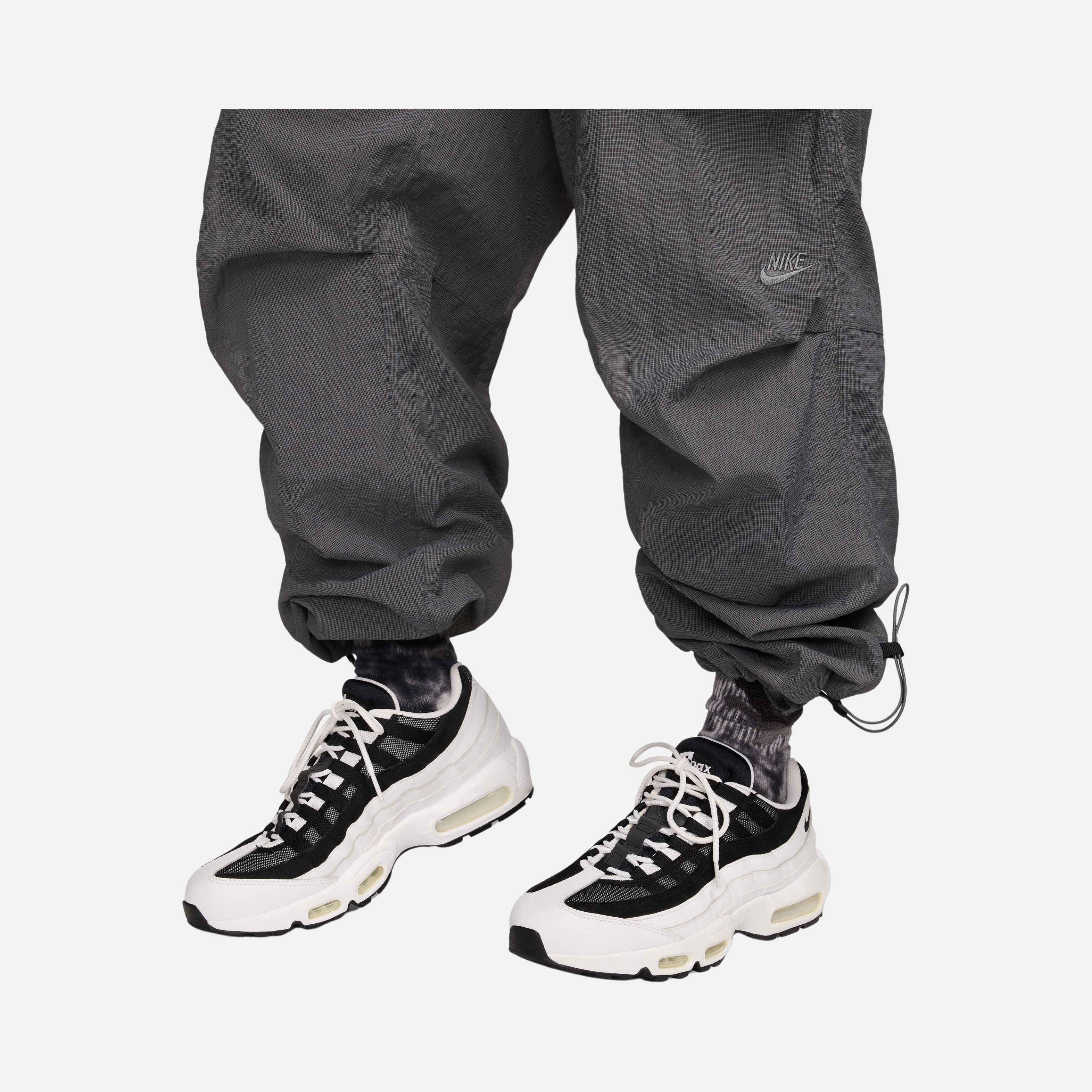 Nike Sportswear Tech Pack Woven Lined Erkek Pantolon