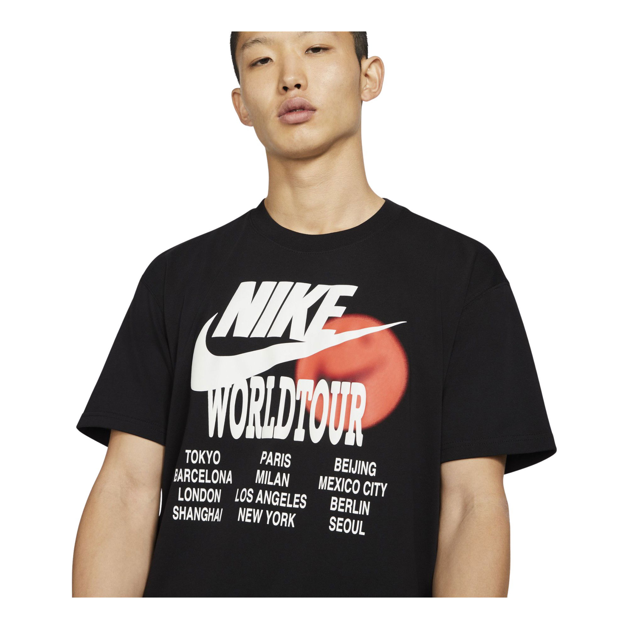 Nike Sportswear World Tour Short-Sleeve Erkek Tişört