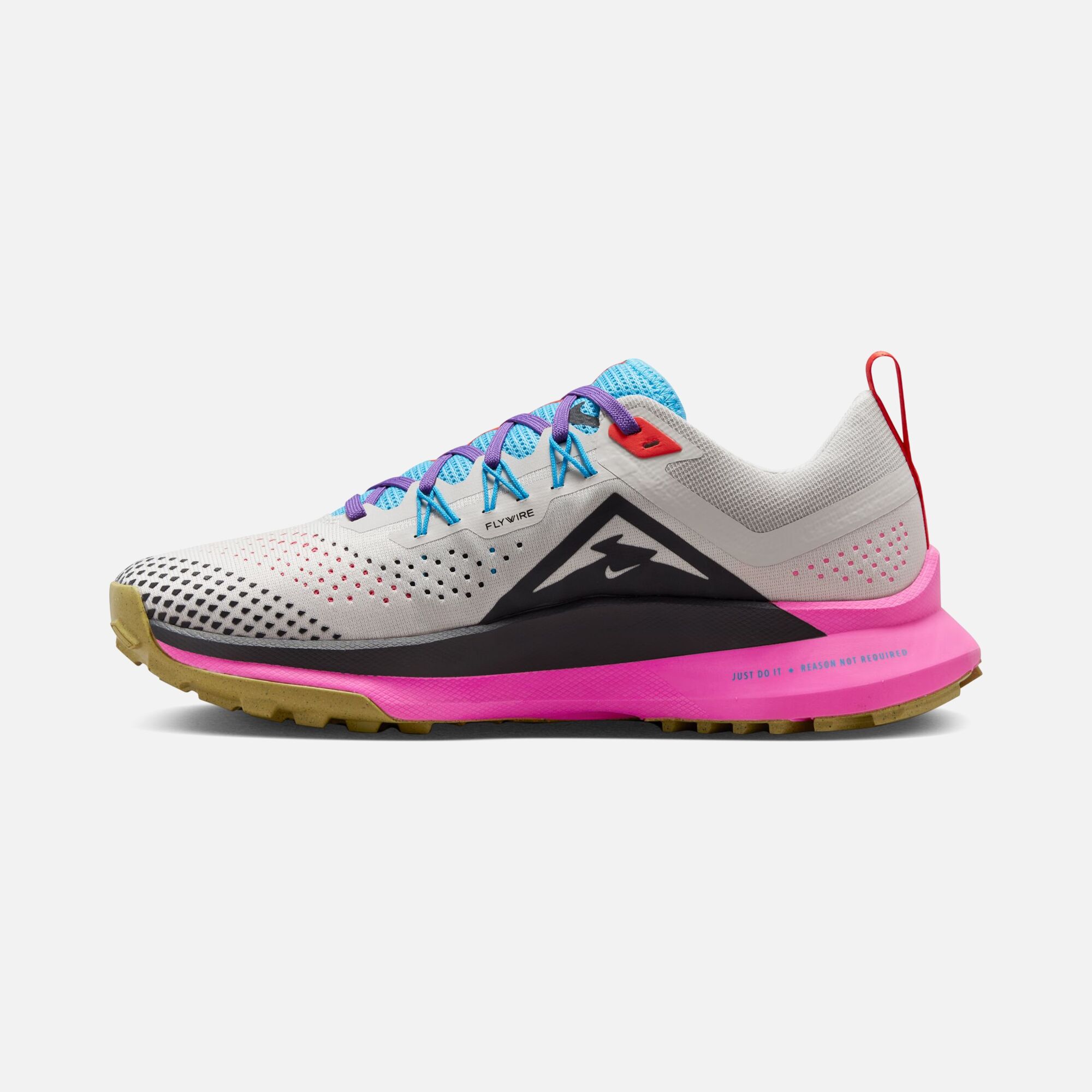 Nike Pegasus Trail 4 Running Kadın Spor Ayakkabı