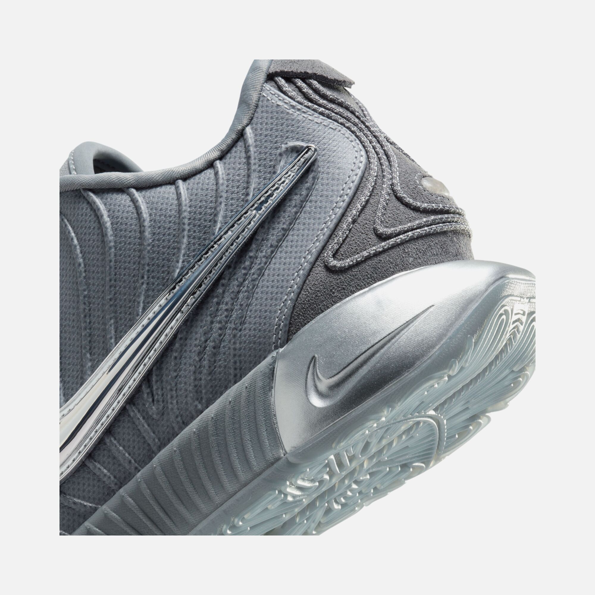 Nike LeBron James XXI ''360 C° Regional Cord System'' Erkek Basketbol Ayakkabısı