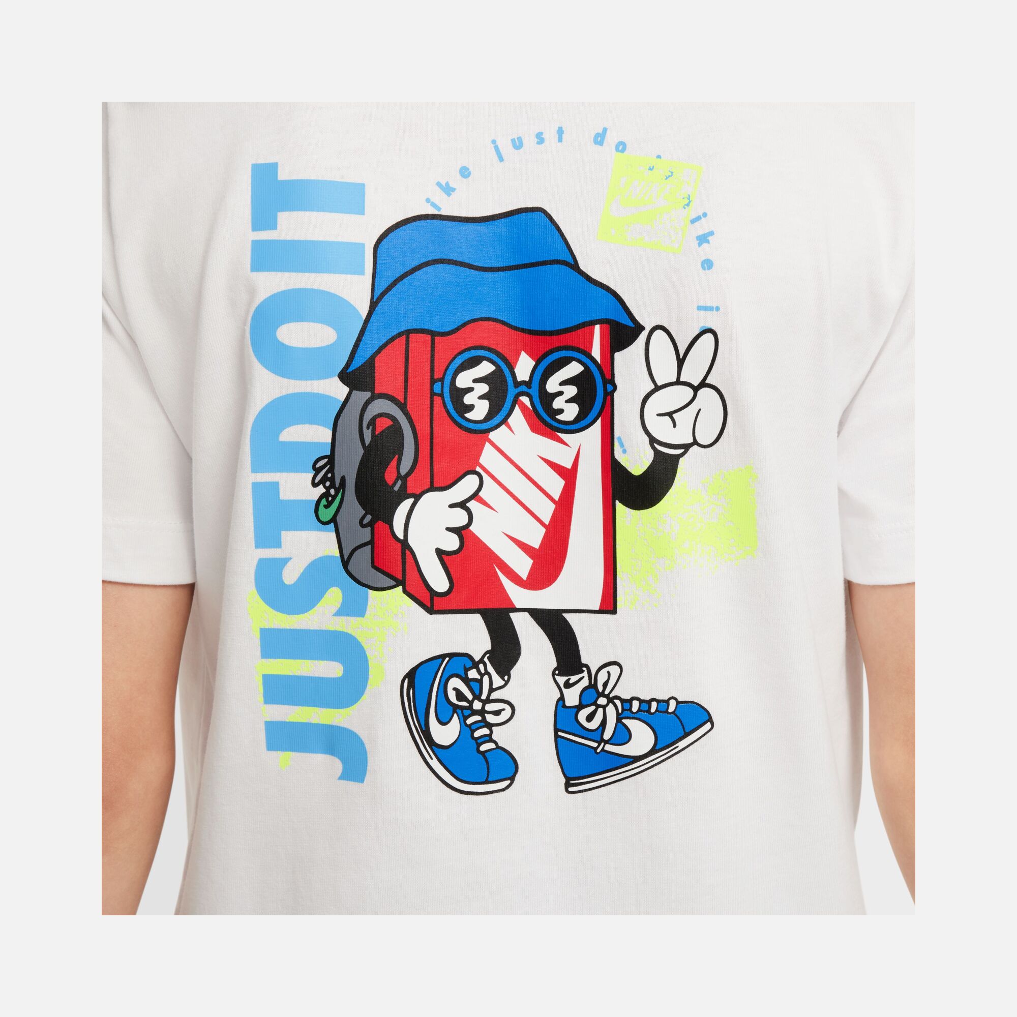 Nike Sportswear Boxy 2 Just Do It Graphic Short-Sleeve Çocuk Tişört