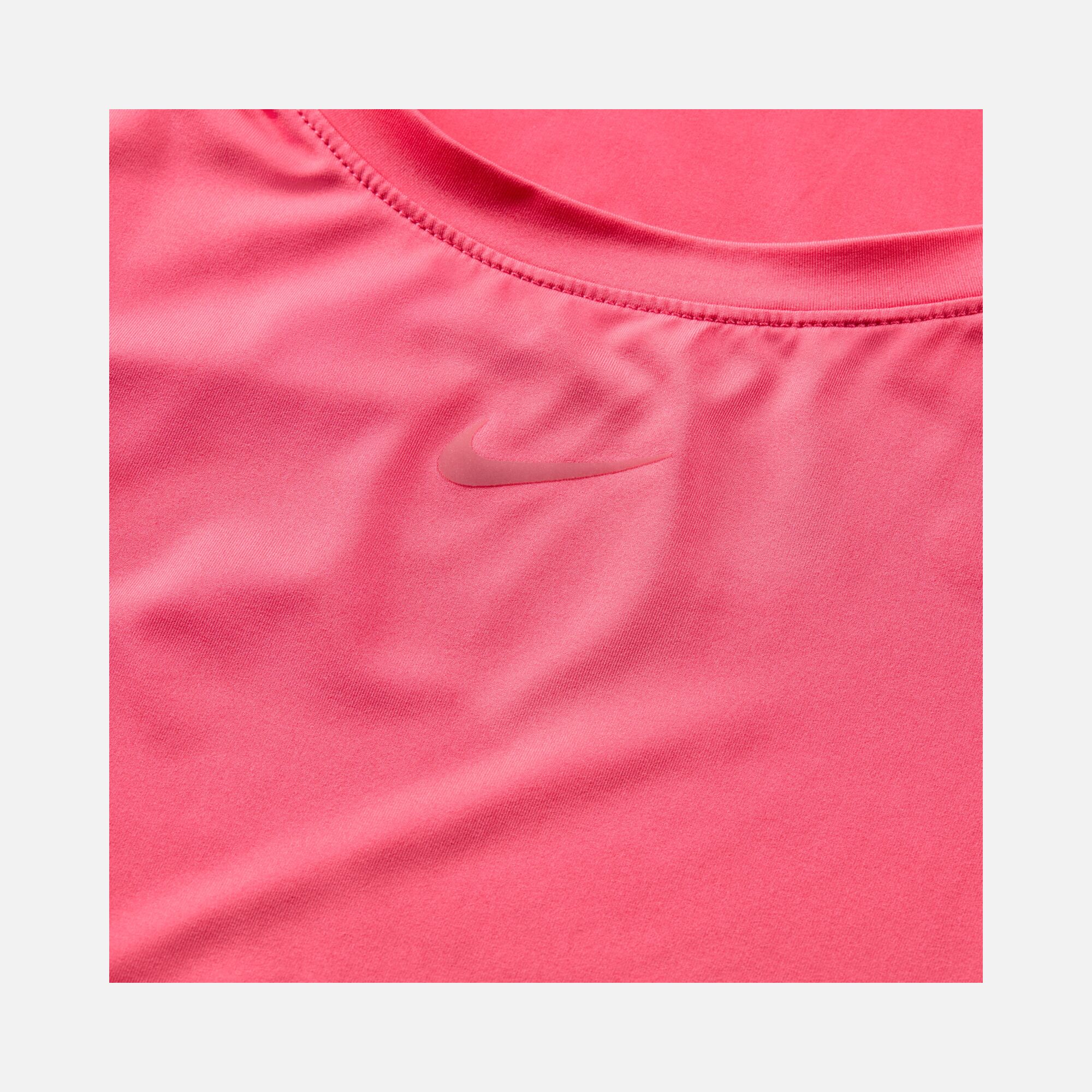 Nike One Classic Dri-Fit Cropped Training Kadın Atlet