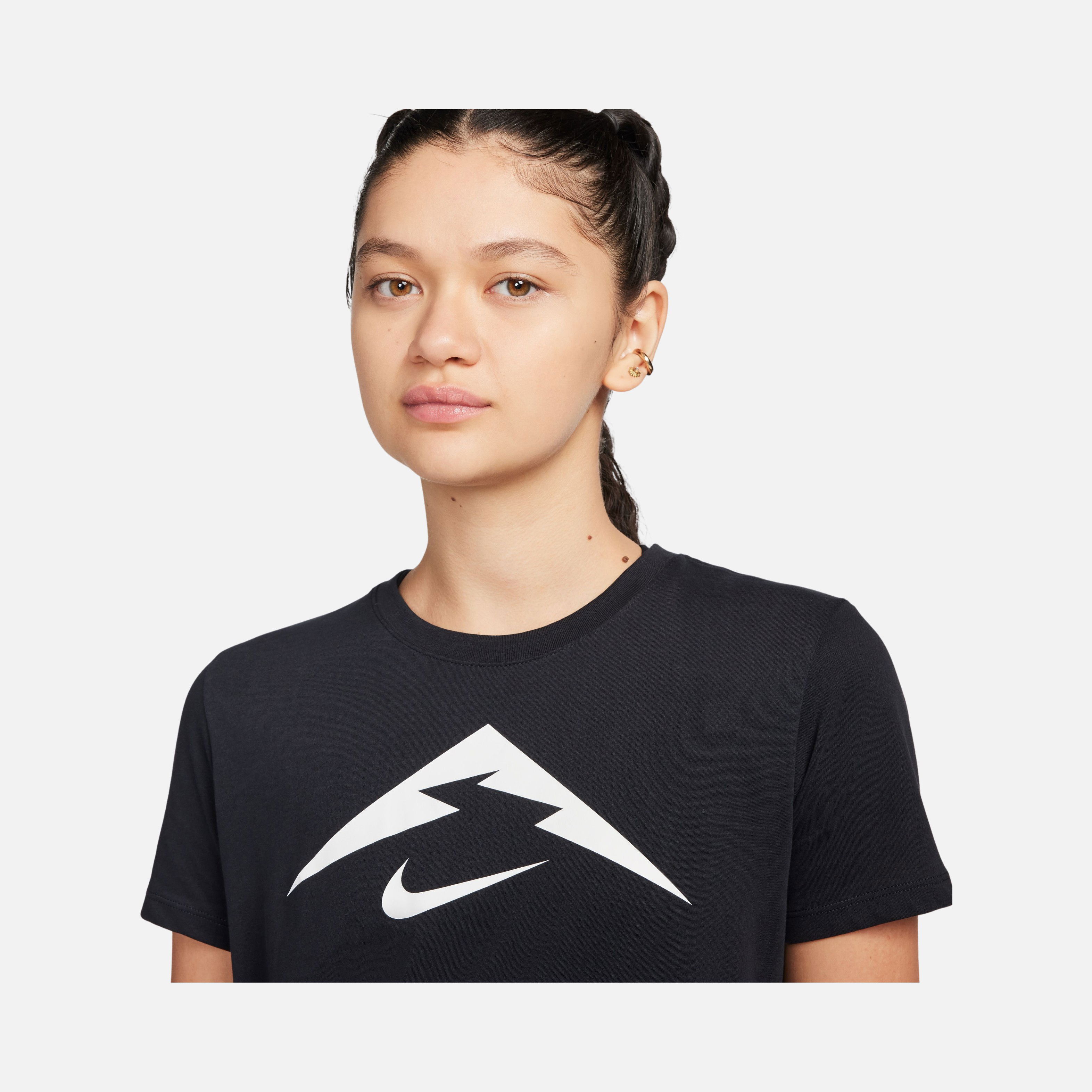 Nike Dri-Fit Legend Trail Running Short-Sleeve Kadın Tişört