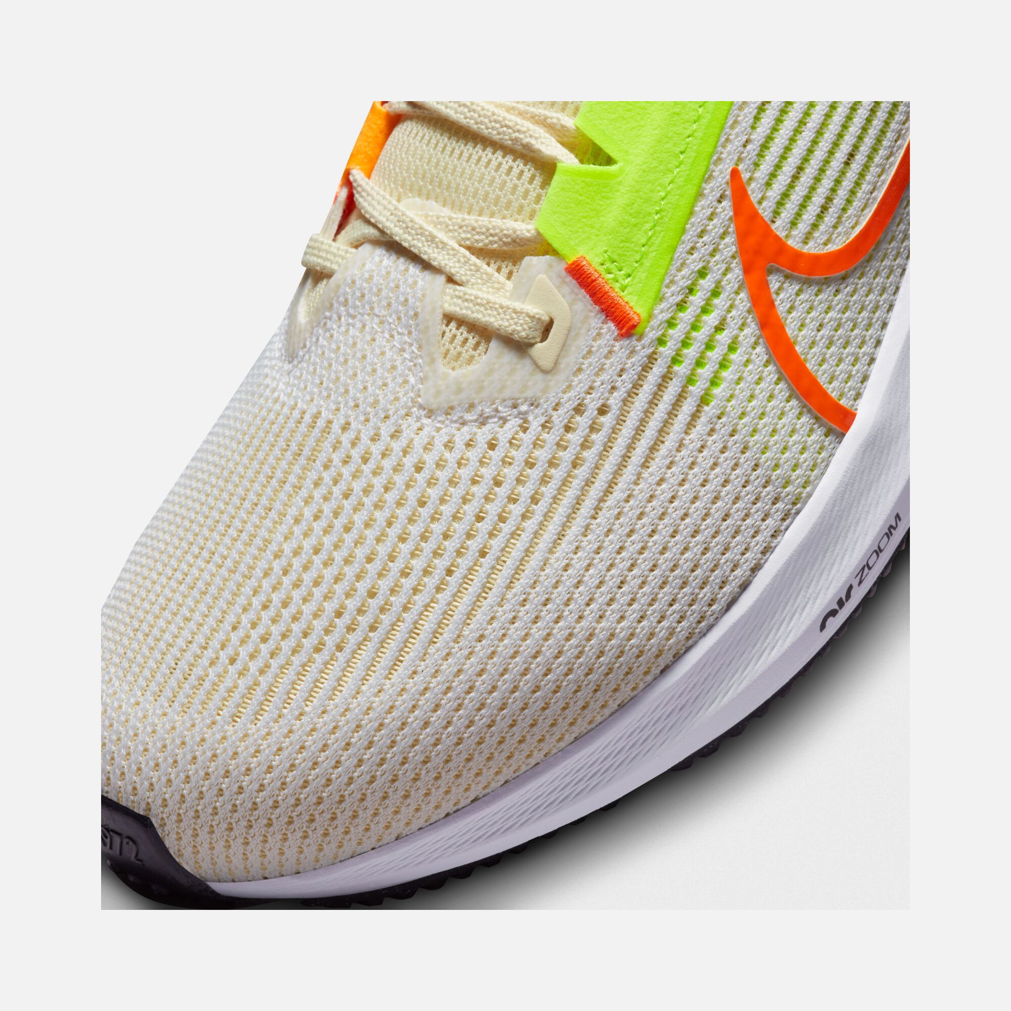 Nike Air Zoom Pegasus 40 Road Running Erkek Spor Ayakkabı