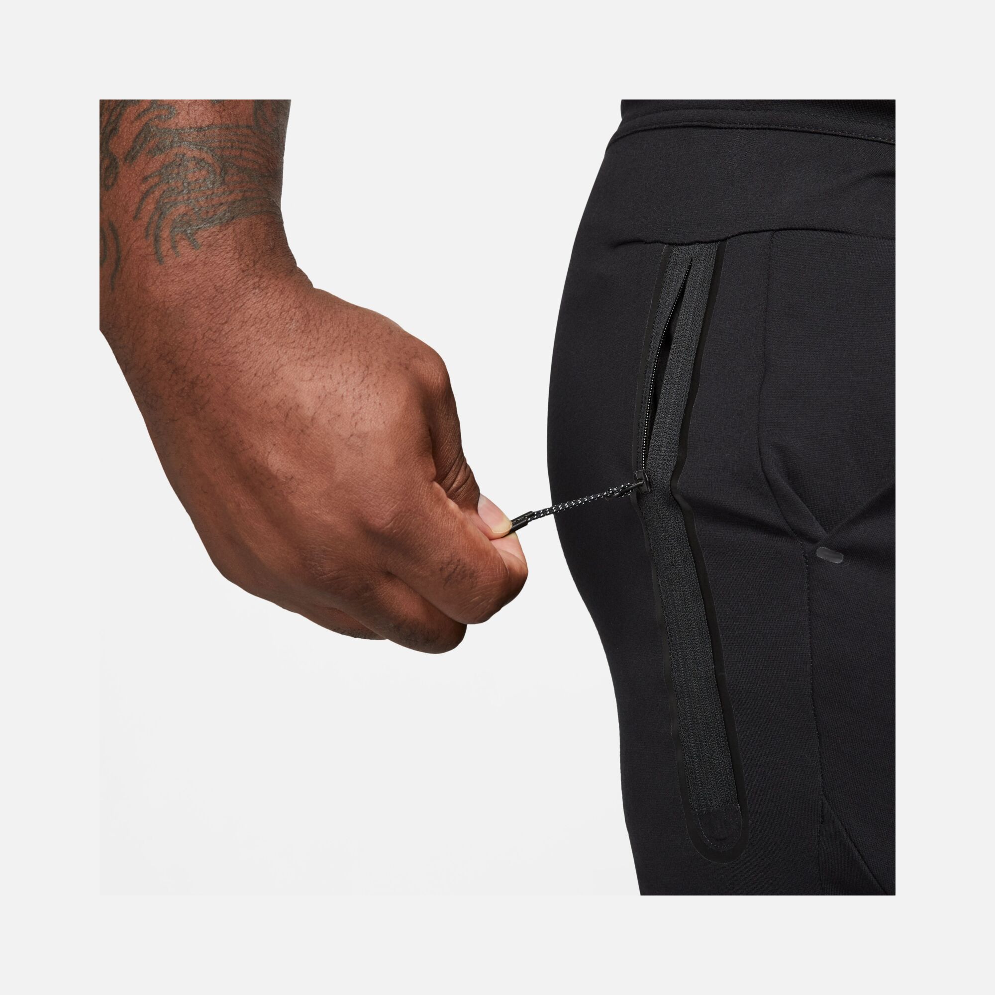 Nike Sportswear Tech Fleece Lightweight Slim-Fit Erkek Eşofman Altı