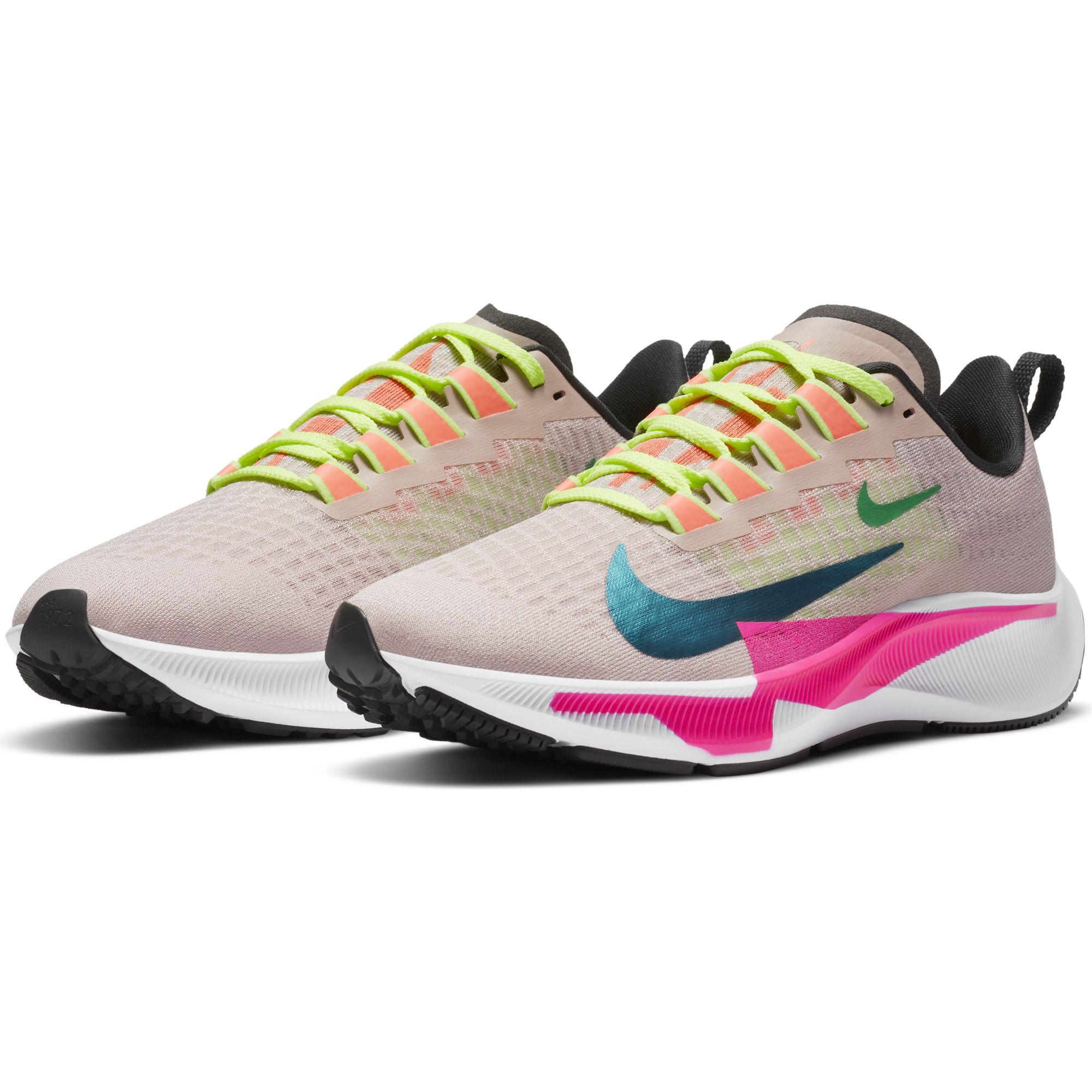 Nike Air Zoom Pegasus 37 Premium Running Kadın Spor Ayakkabı